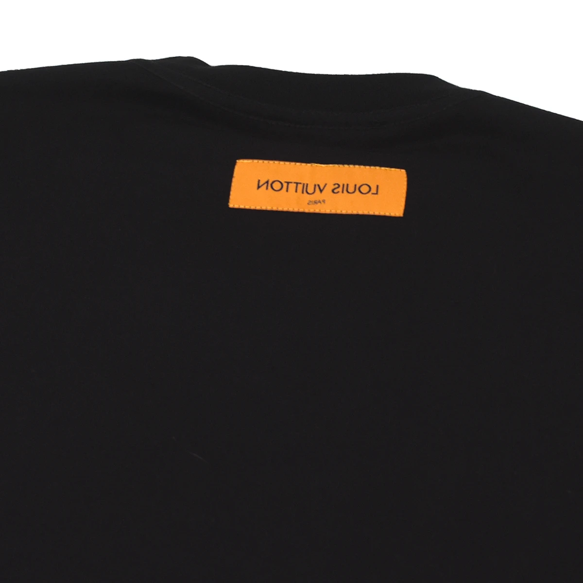 Playera LV 5