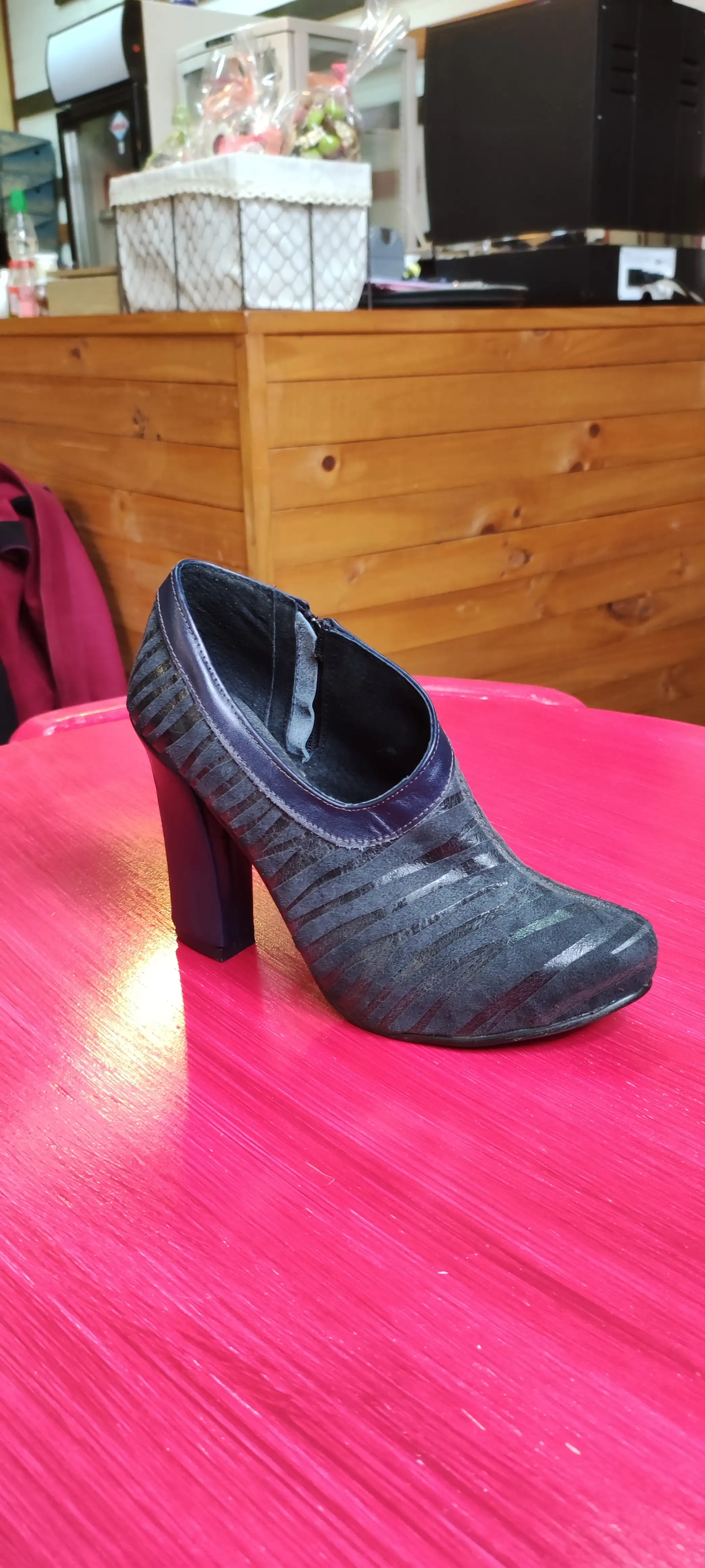 Zapato azul cebra 