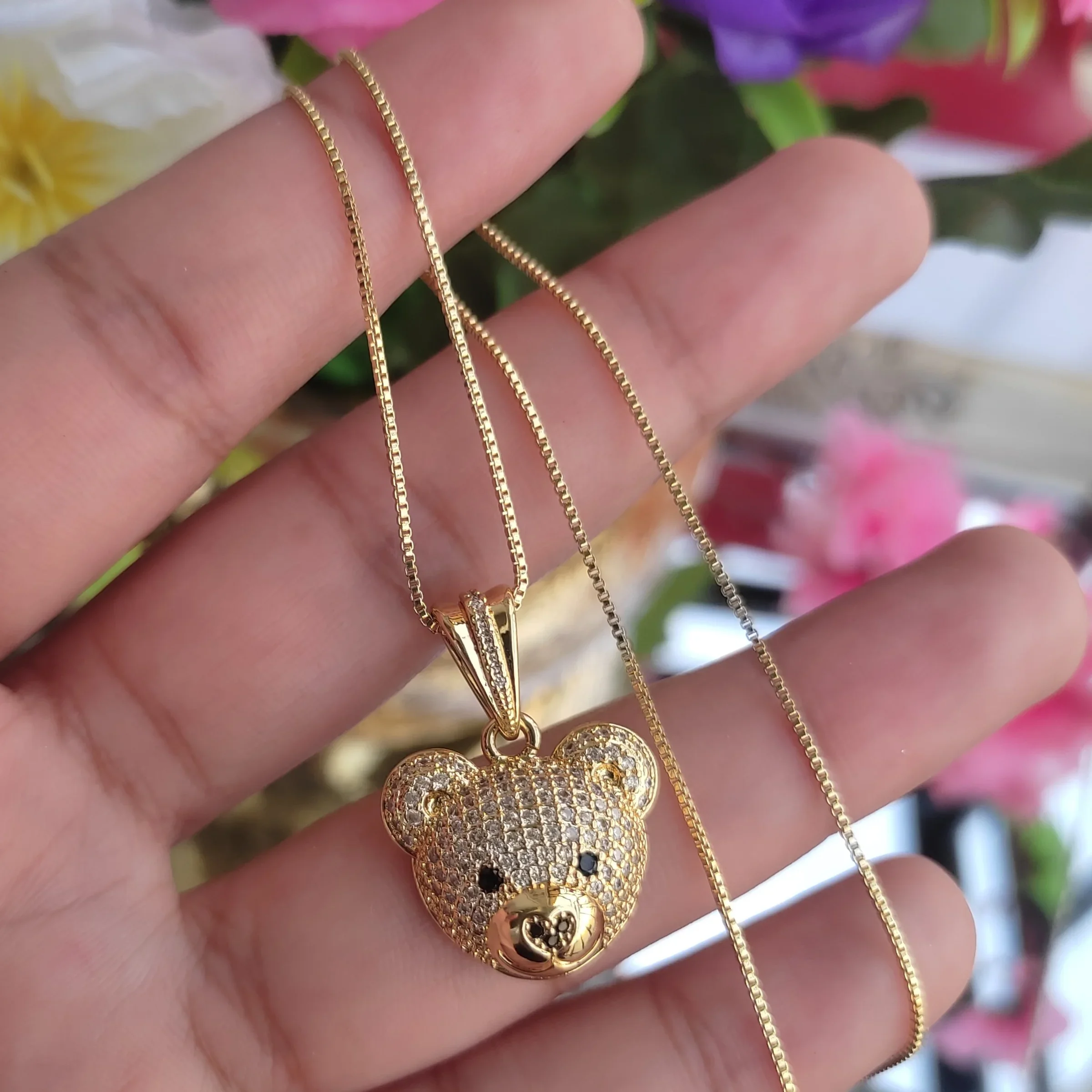CADENA CARA DE OSO