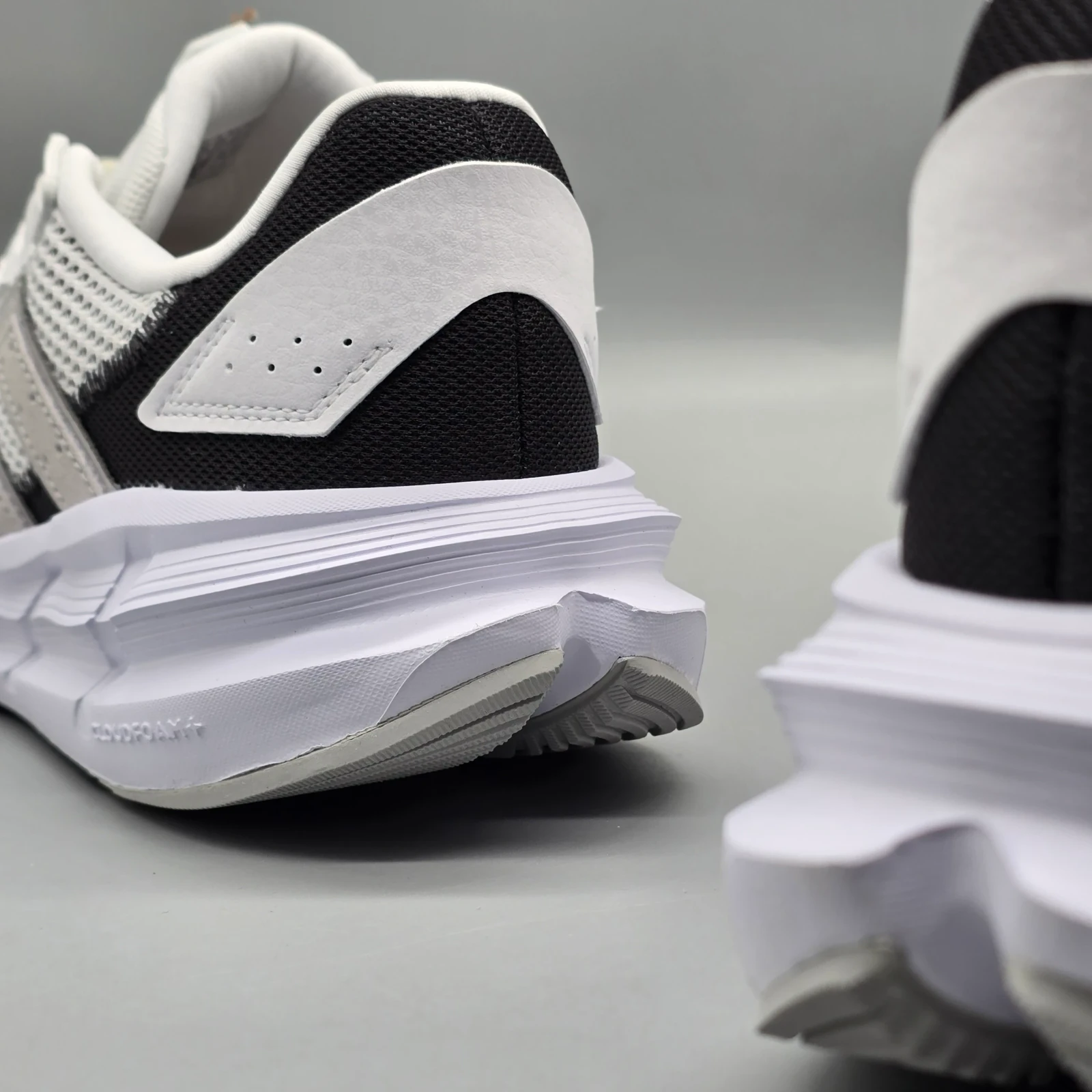 ADIDAS ASTRASTAR 7
