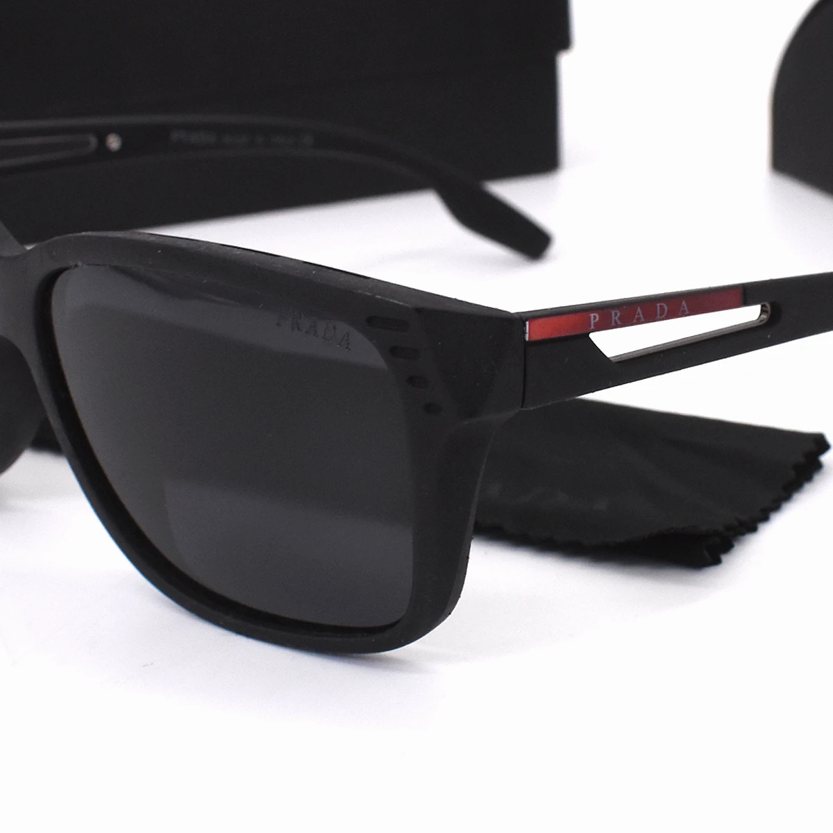 Lentes de Sol Prada  4