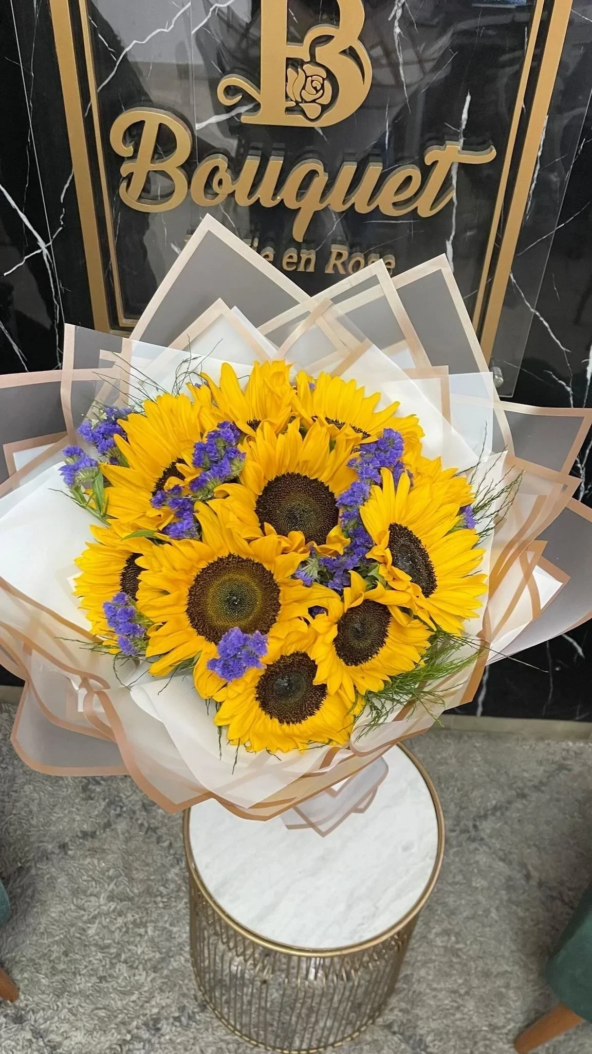 Ramillete mediano de girasoles 