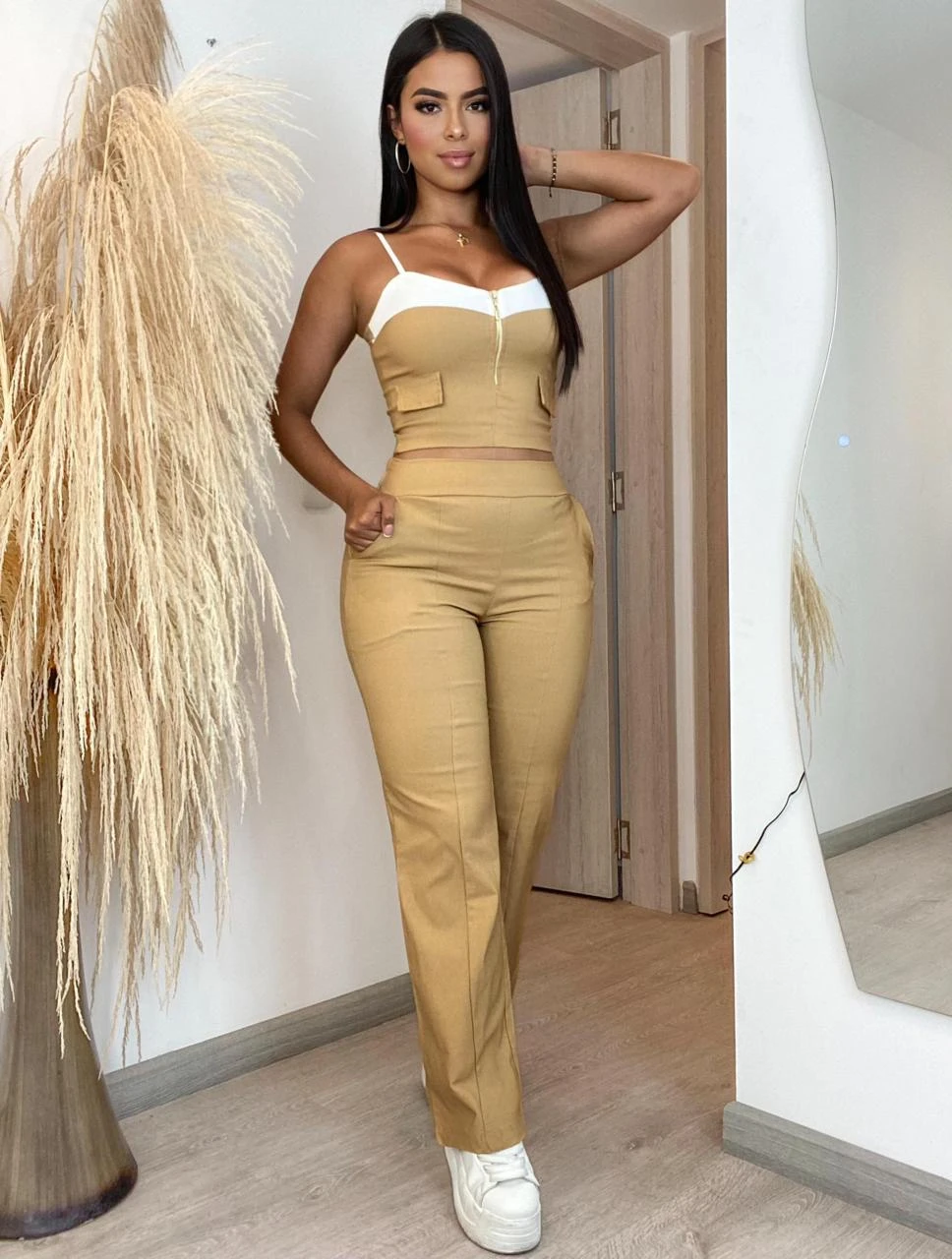Conjunto 2 piezas pantalón y top 7