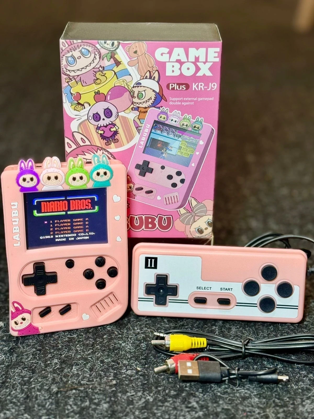 CONSOLA RETRO 500 JUEGOS EN 1 - INCLUYE CONTROL, CARGADOR Y CABLE  9