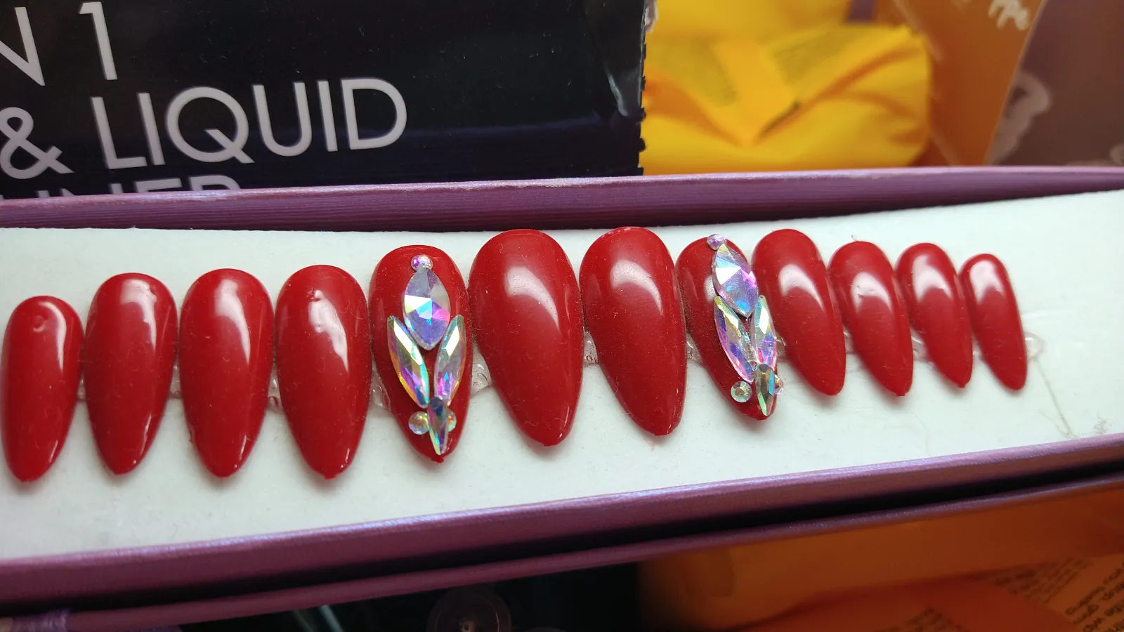 Uñas rojo 2