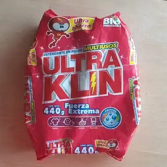 Jabón en polvo Ultra klin  de 440 g