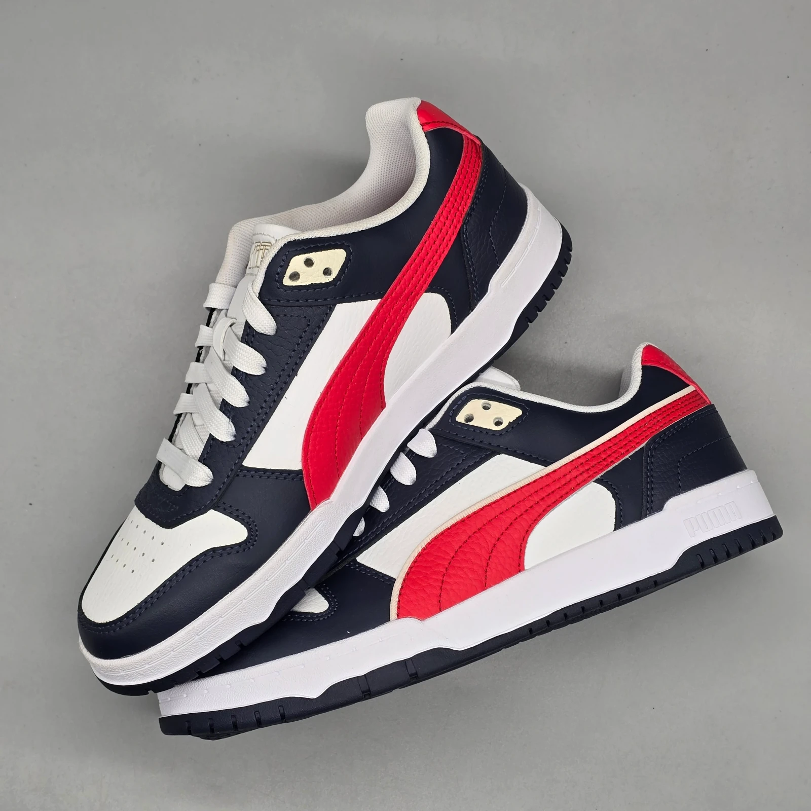 PUMA RBD GAME LOW  6