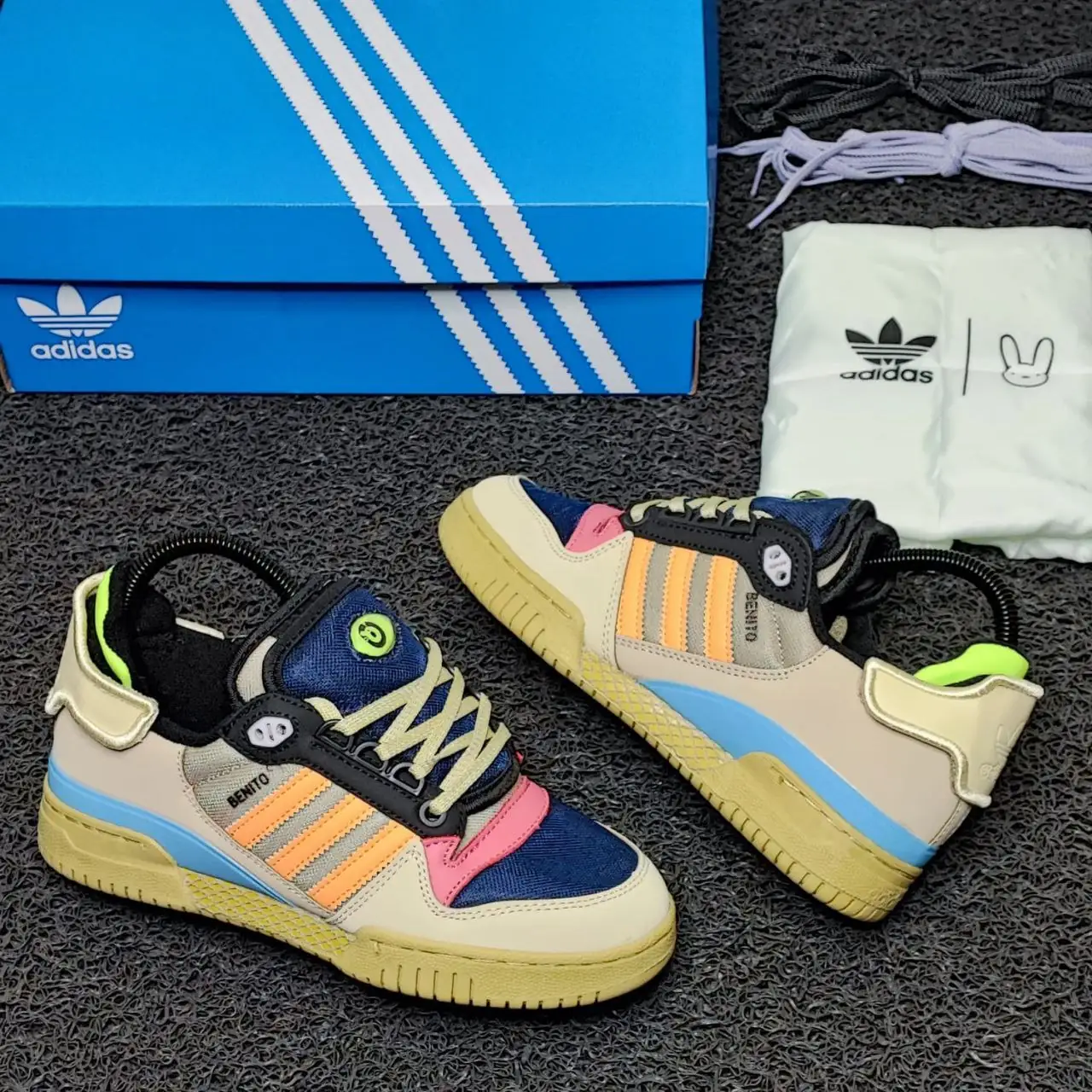 ADIDAS BENITO