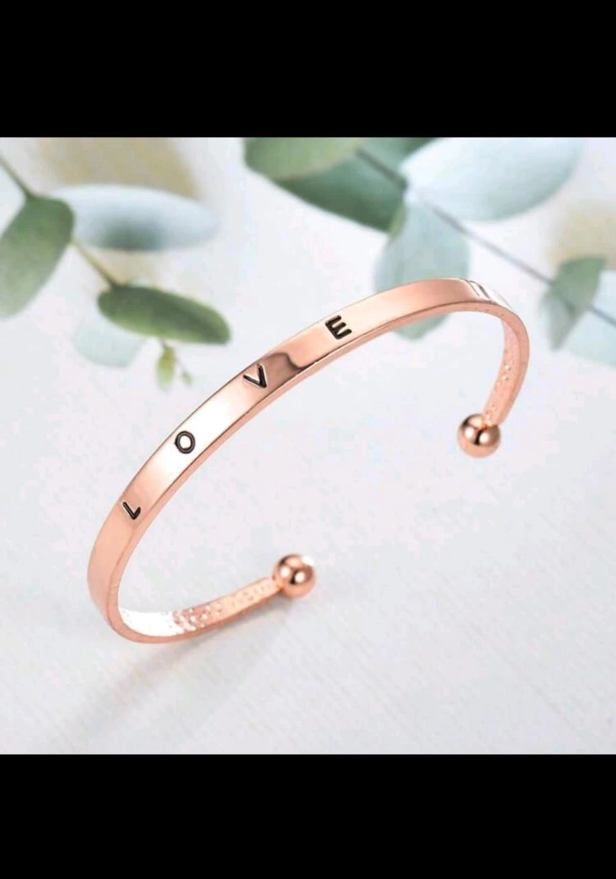 Reloj para dama con pulsera 4