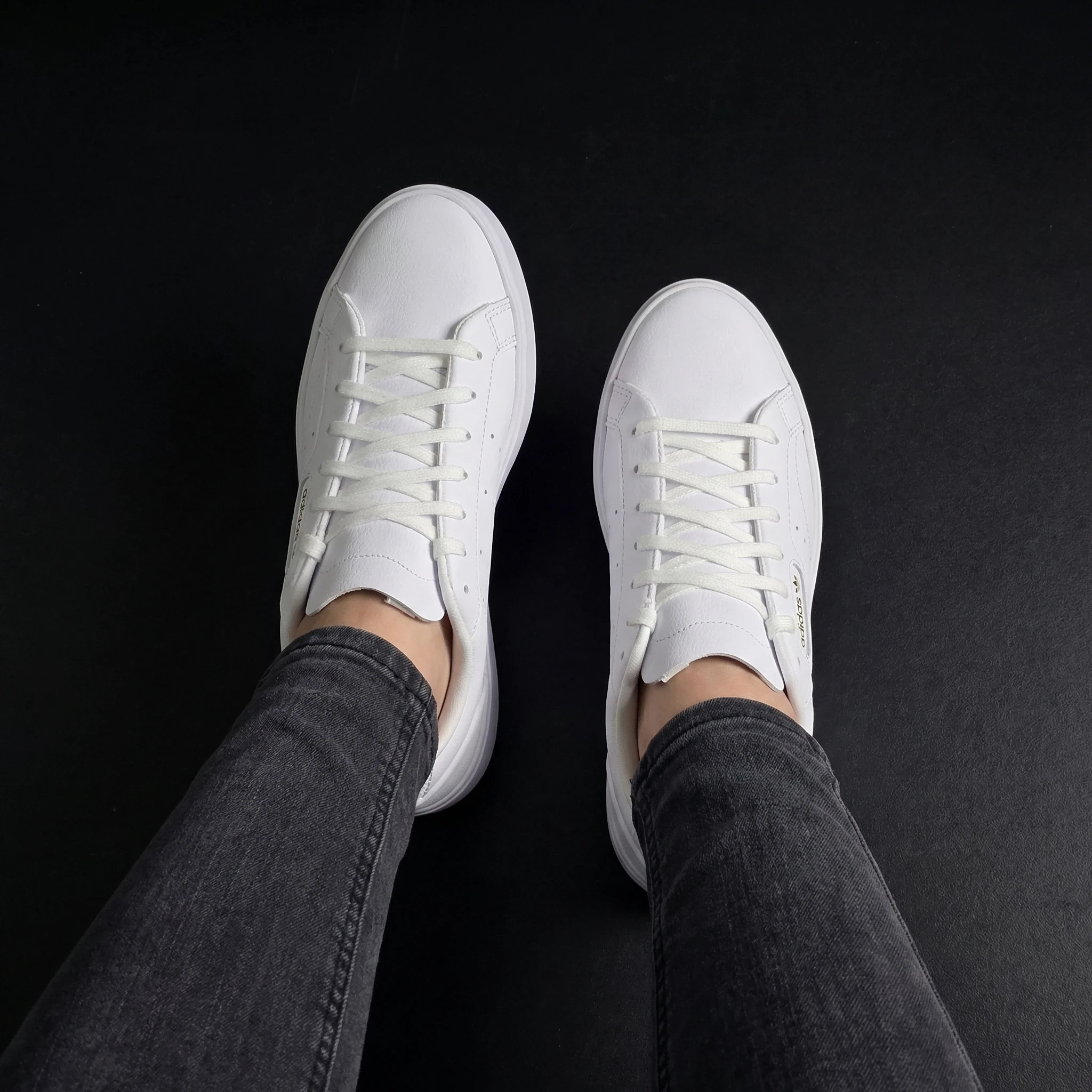TENIS ADIDAS SLEEK DE MUJER 3