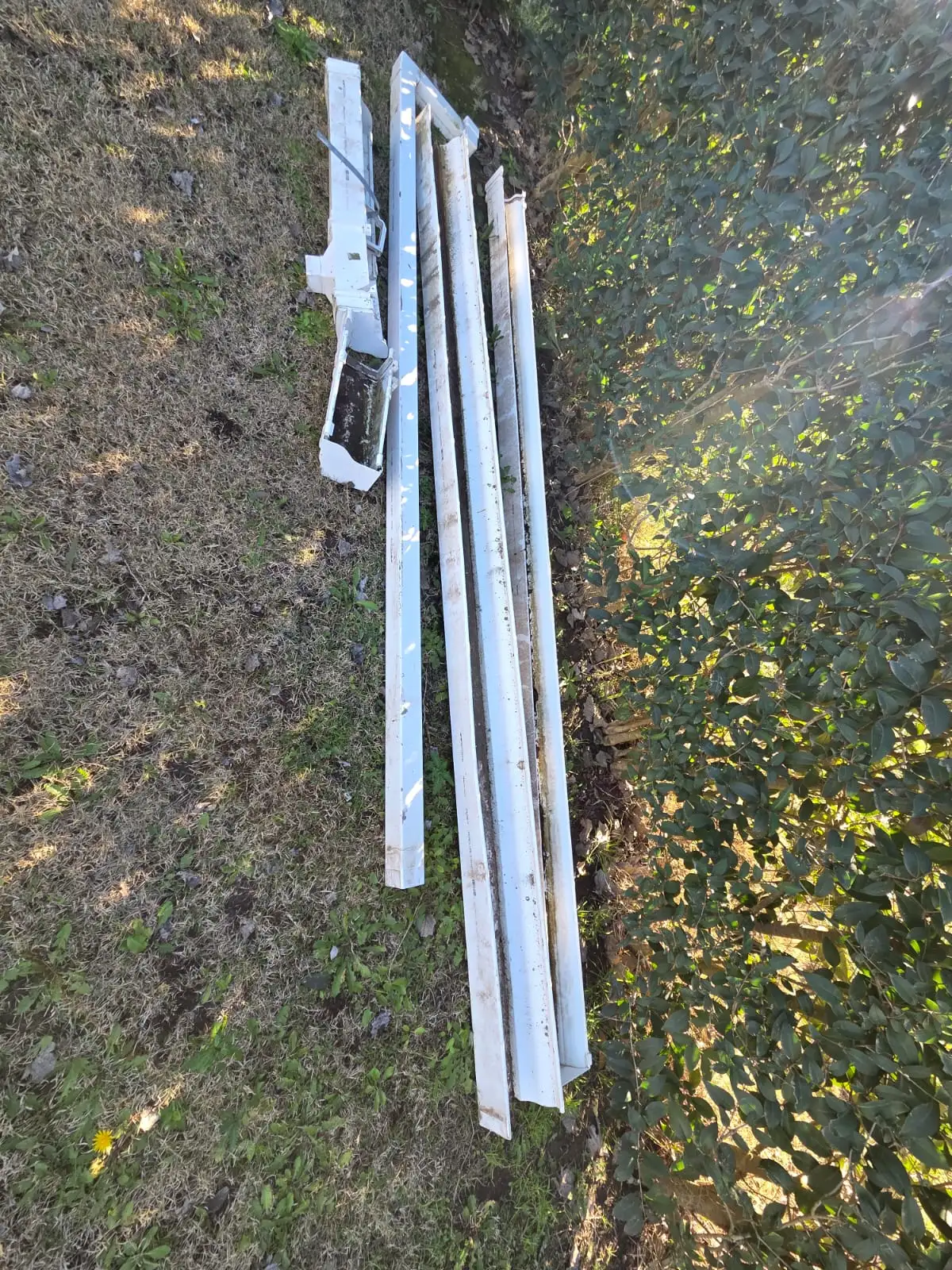 Canaleta con caño de bajada  pvc 15 metros todo