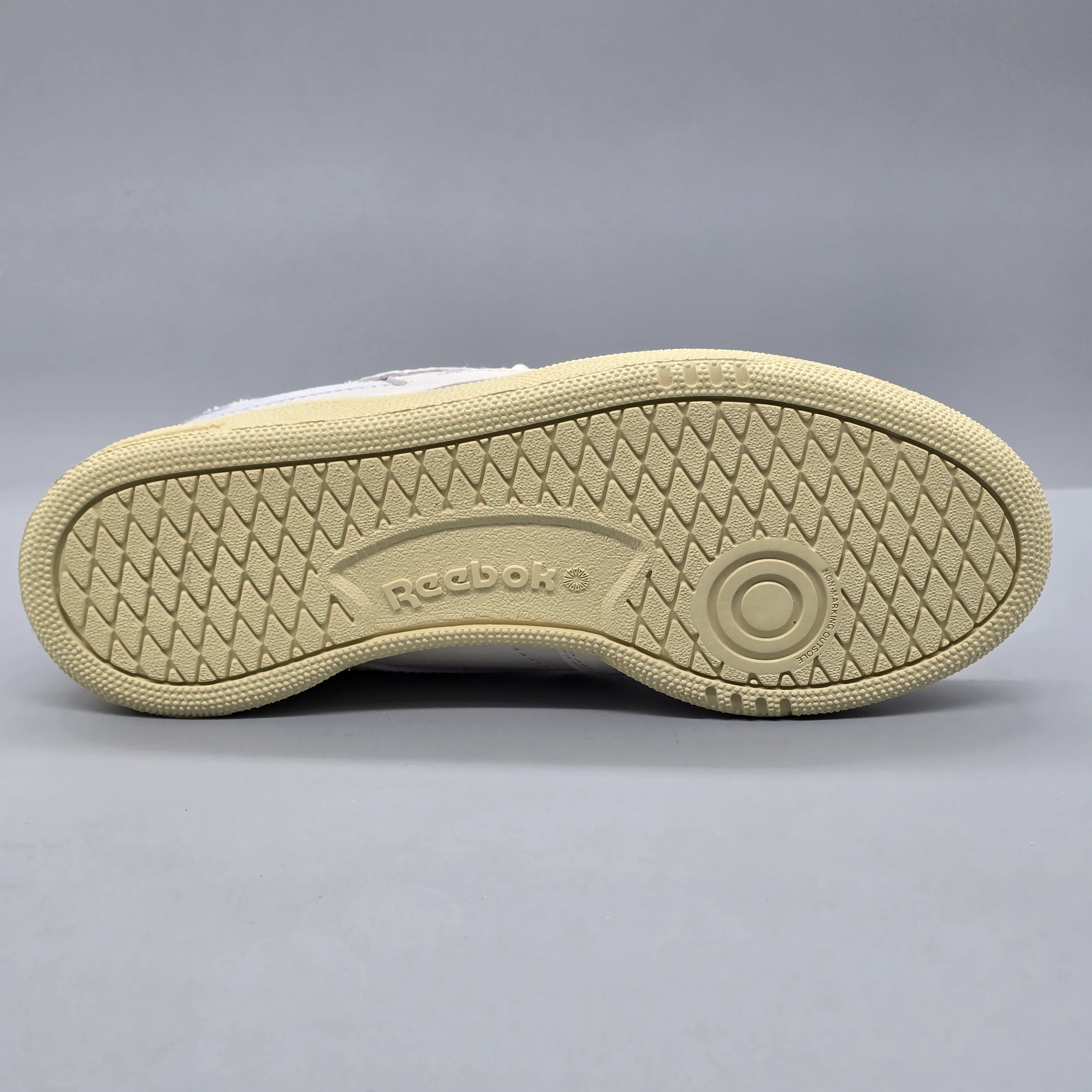 TENIS REEBOK CLUB C 85  6
