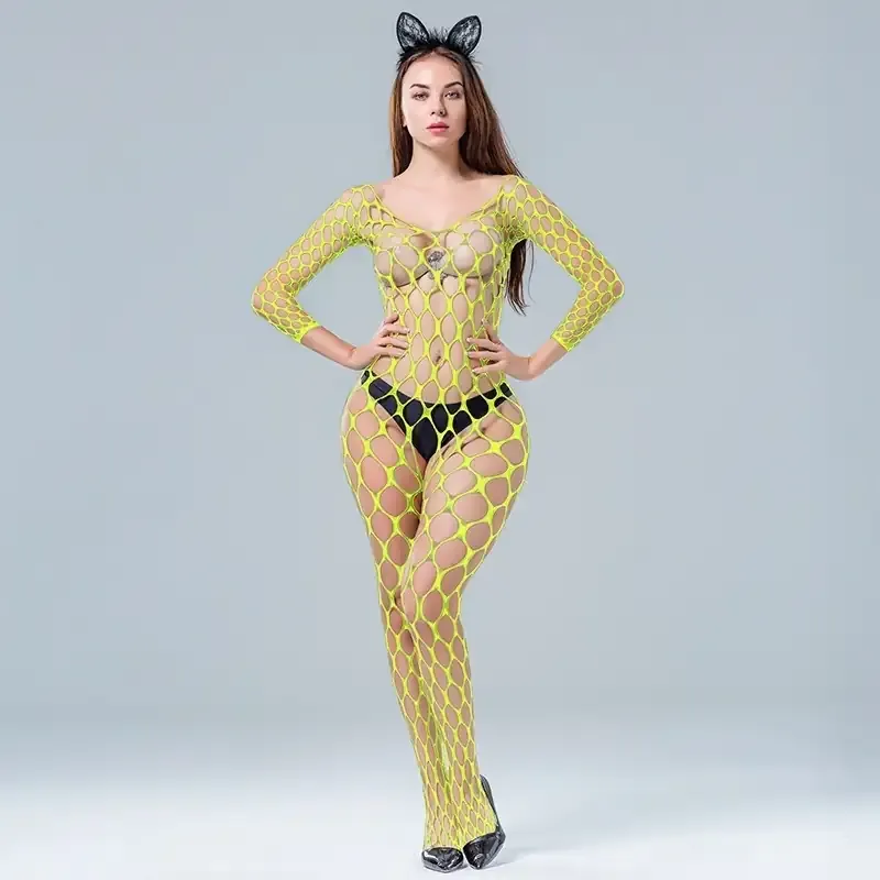 Modelo 45 Enterizo cocos malla amarillo manga larga