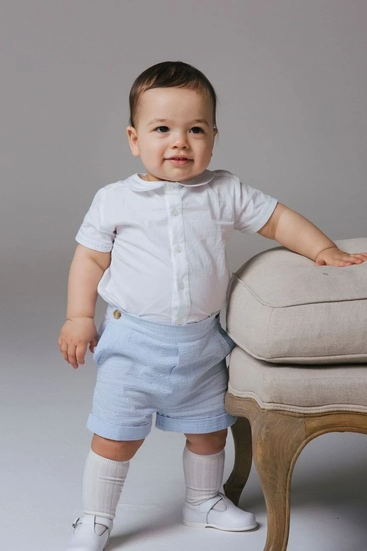 TRAJE ELEGANTE CORTO
