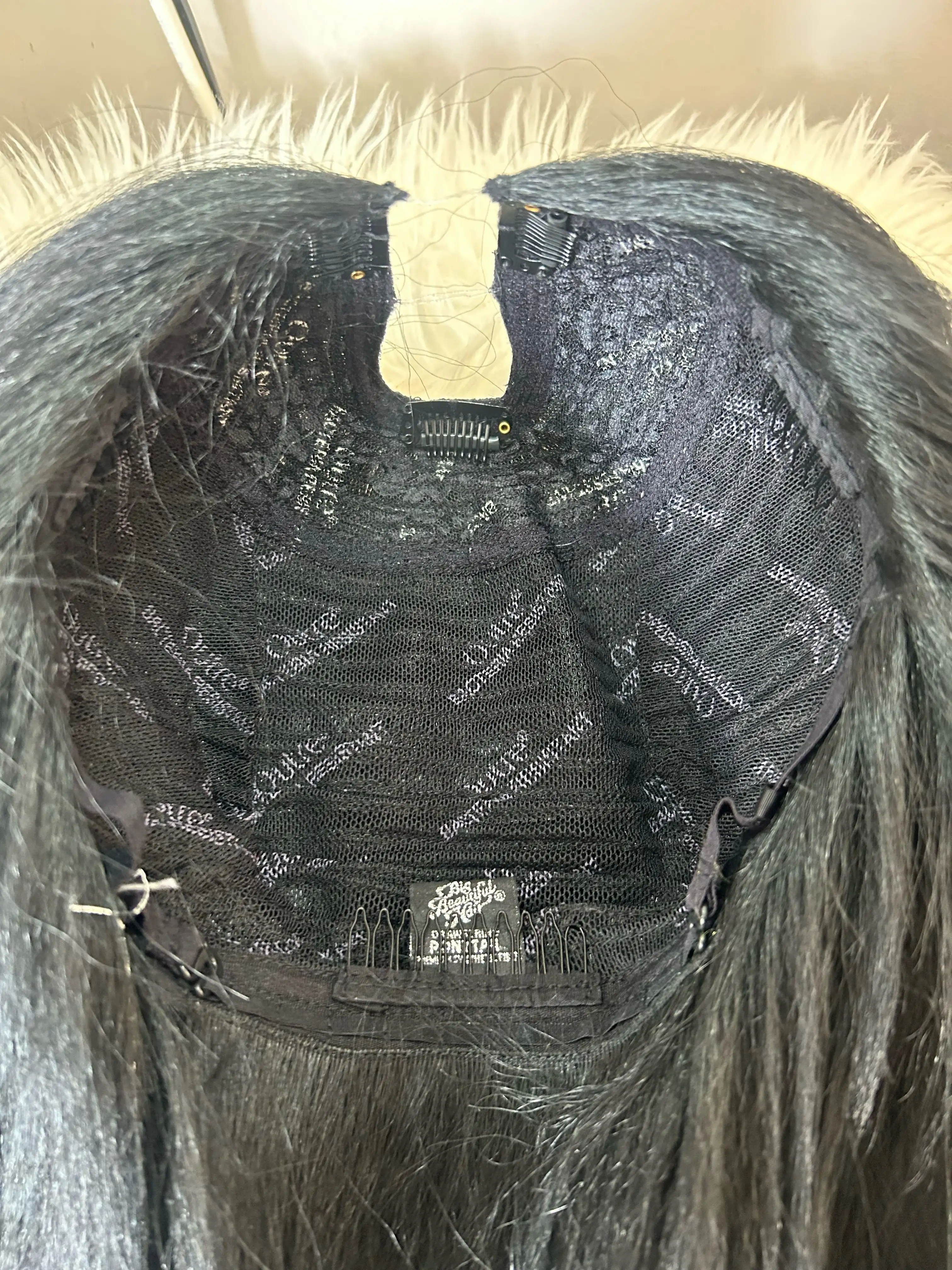 Peluca negra en U semi de cabello yaki 24” 3