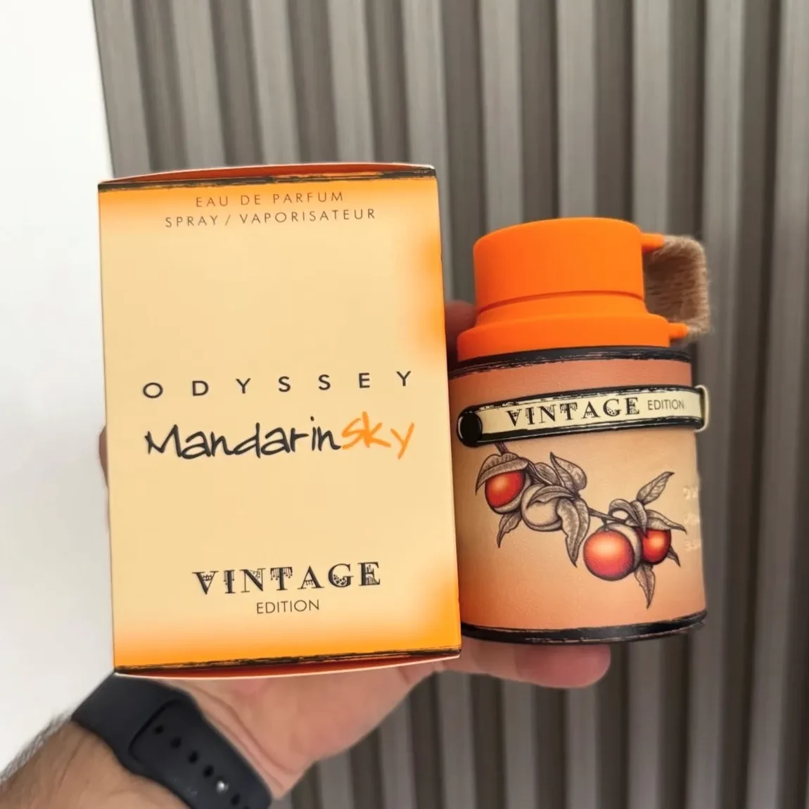 1.1 - Odyssey Mandarin Sky Vintage Edition Armaf - Unisex