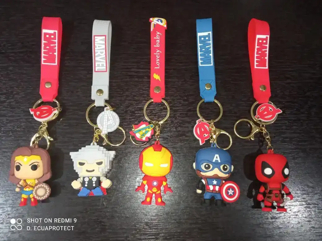 LLAVERO MARVEL & AVENGERS 🤖🇺🇸🕸️
