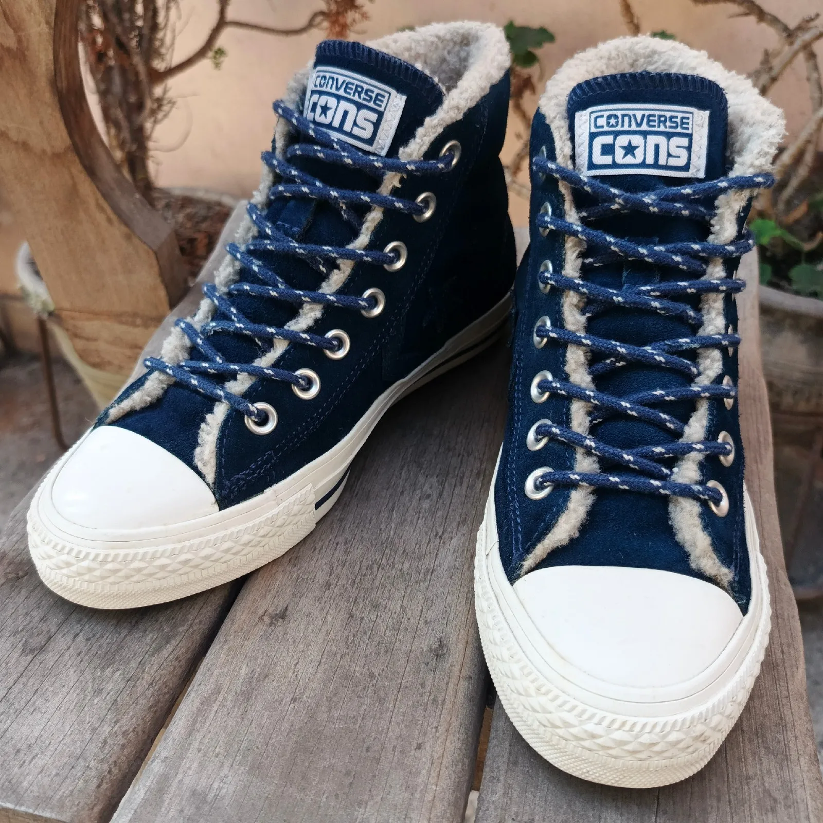 Converse  2