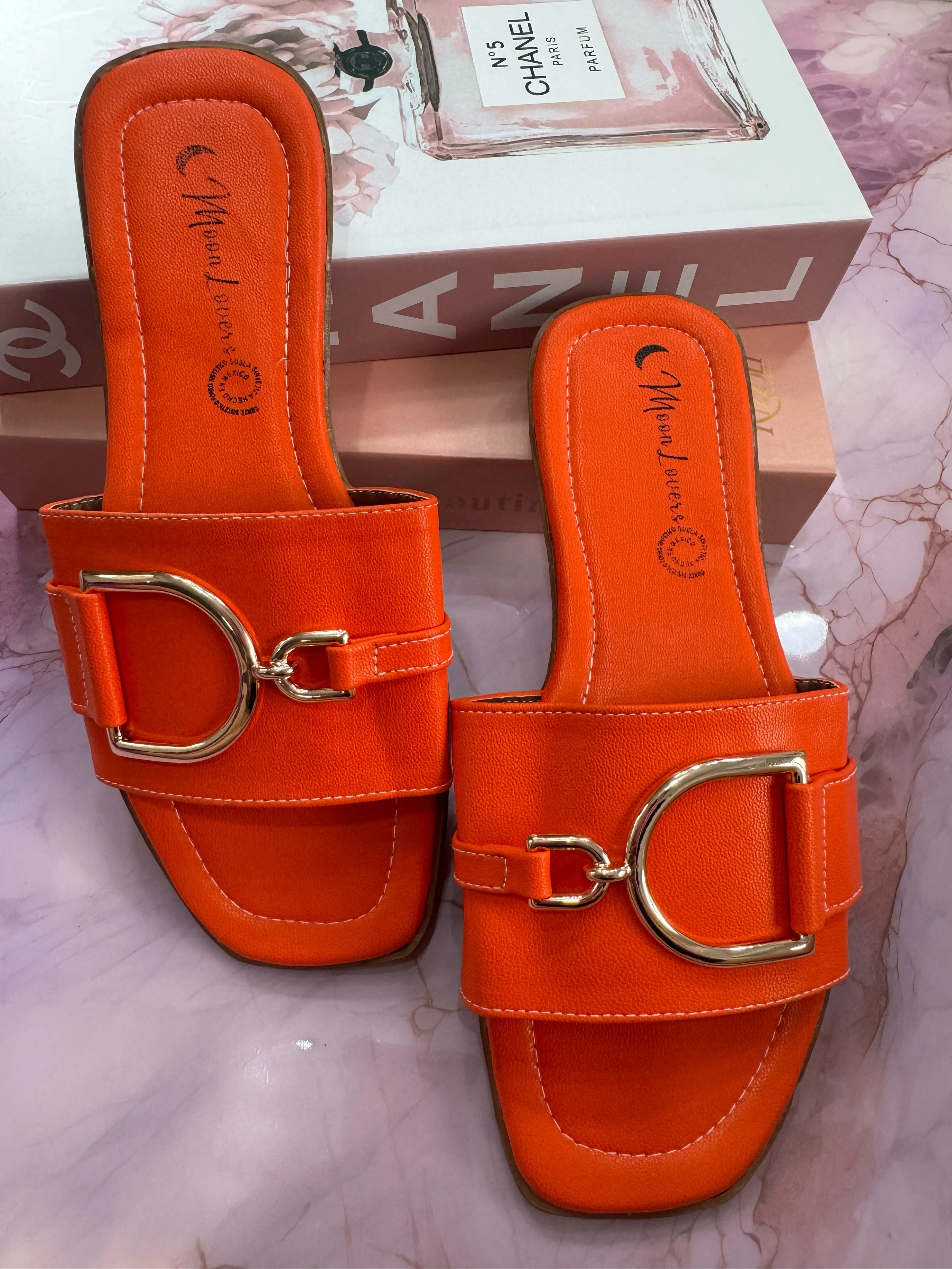 Mod.902 Sandalia Premium Hebilla D Naranja 