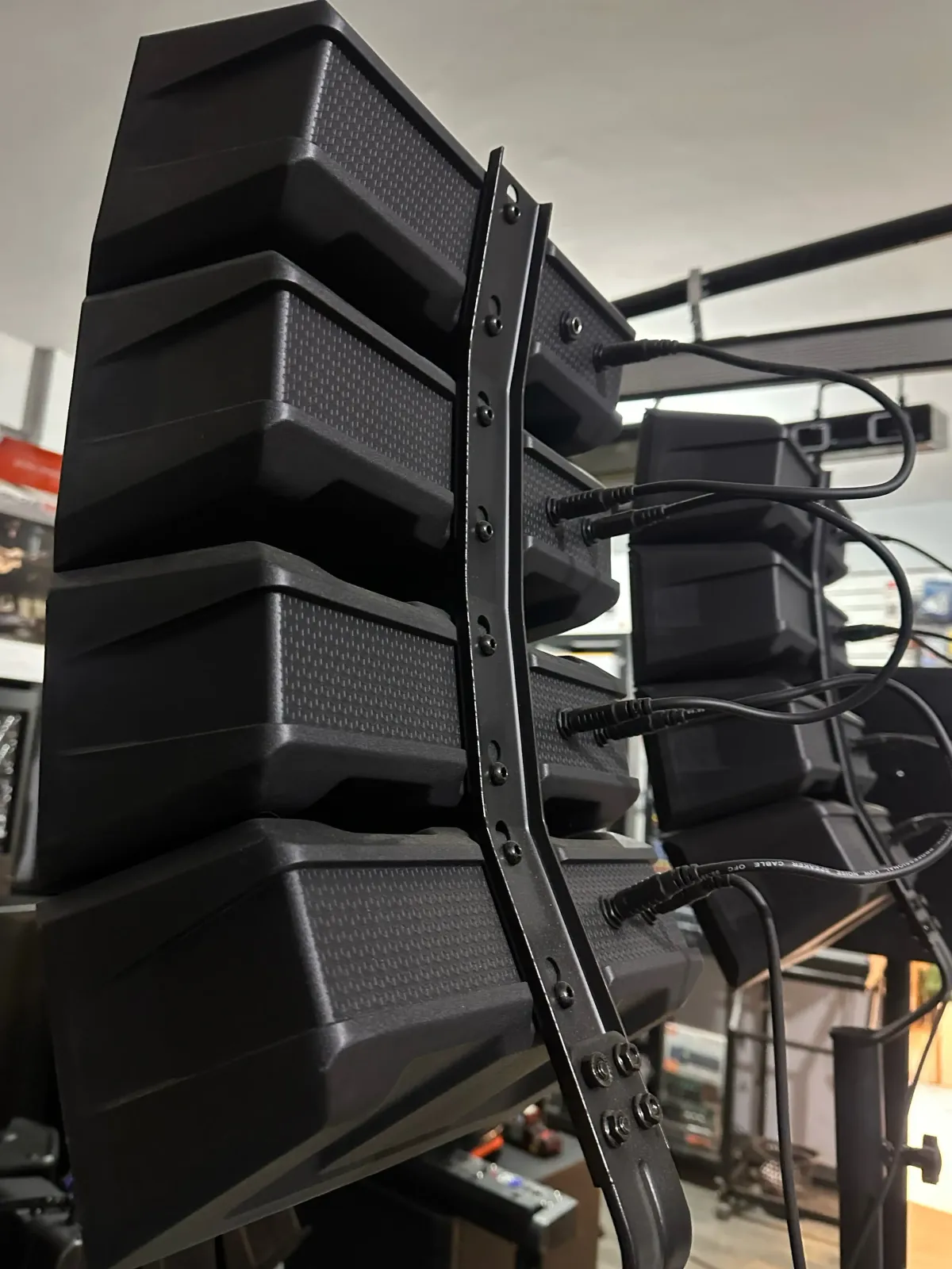 LINE ARRAY AMERICAN TECNOLOGY WM-727 8