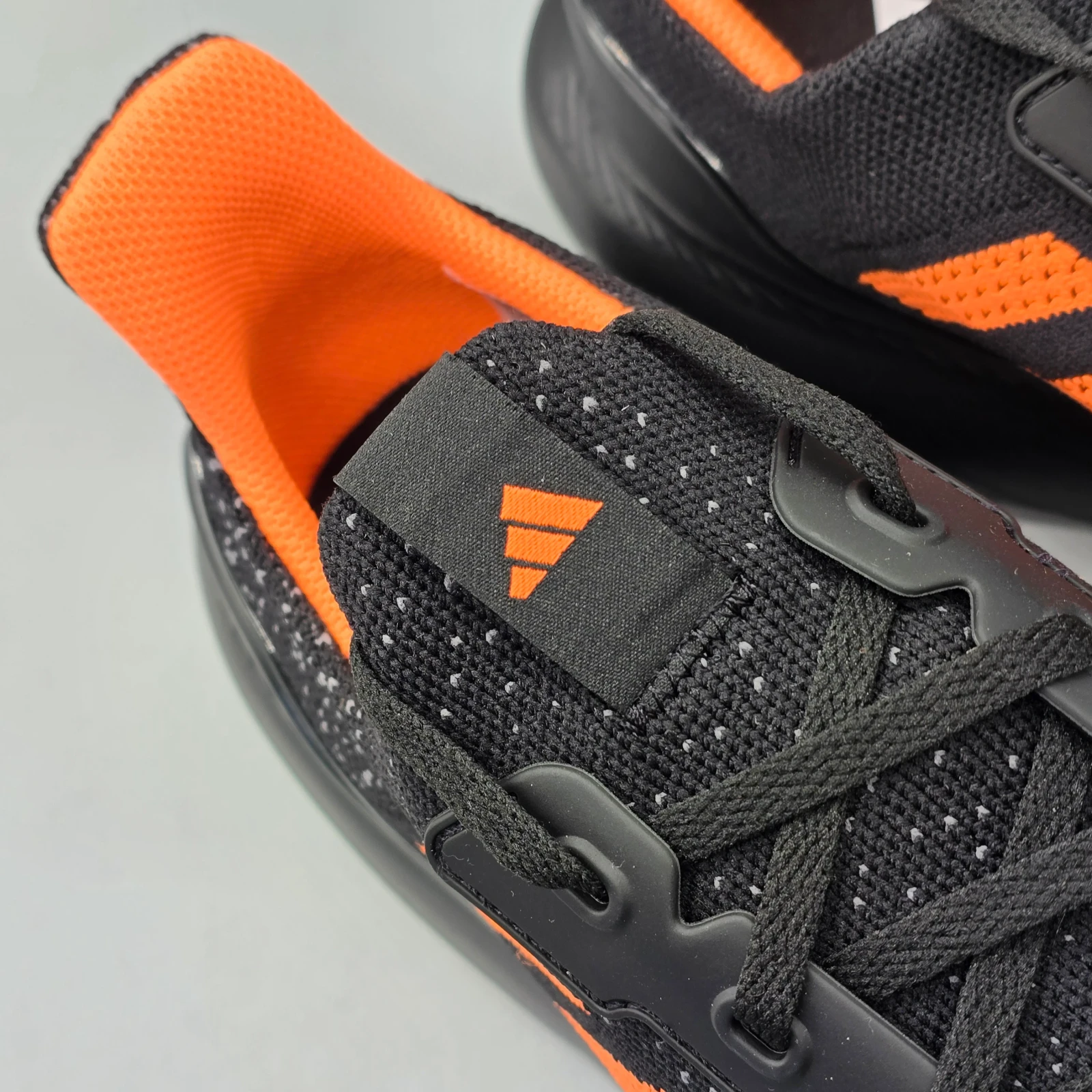 ADIDAS ULTRA ENERGY  6