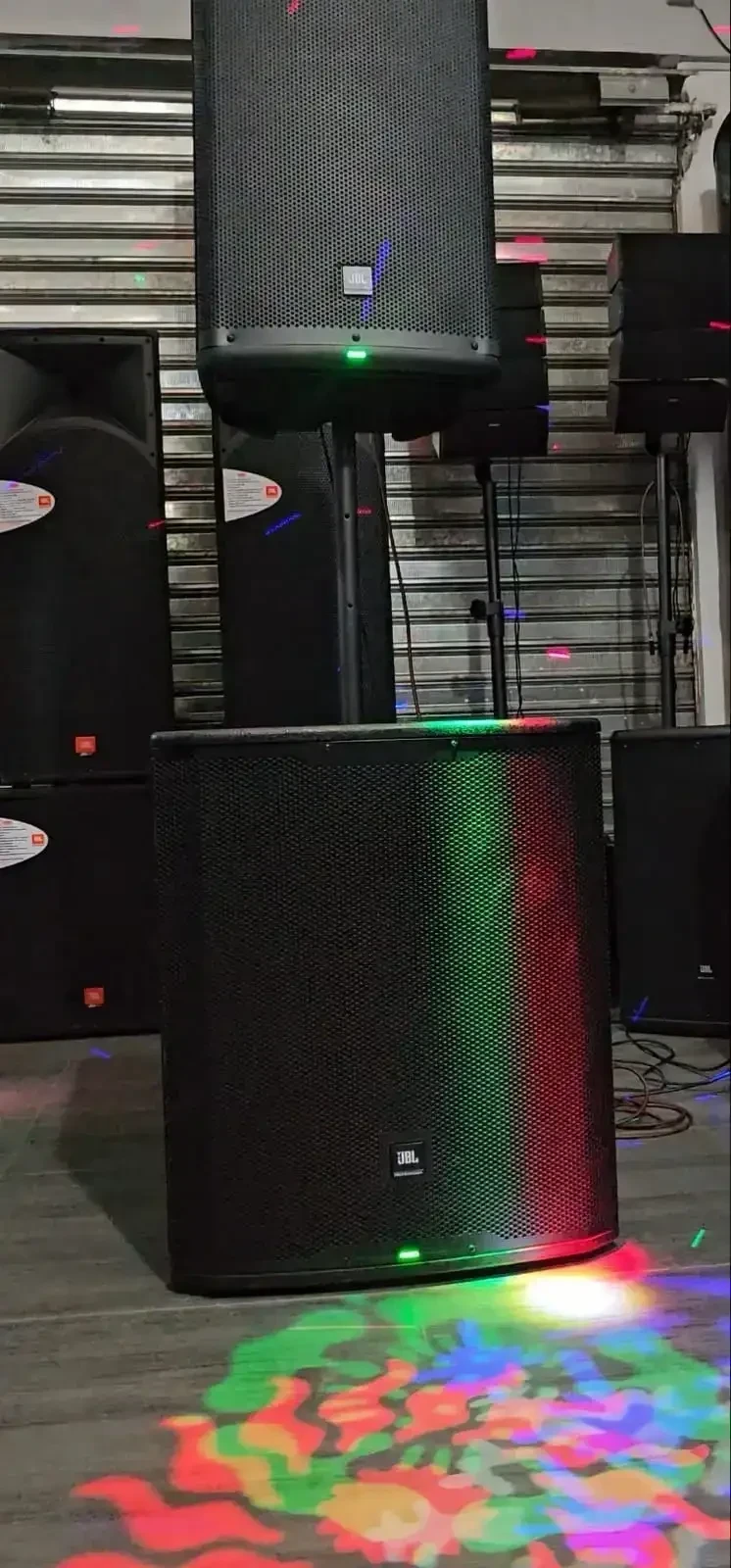 COMBO DE COLUMNA JBL EON 715 BLUETOOTH Y PRX 918XLF BLUETOOTH 💥 4