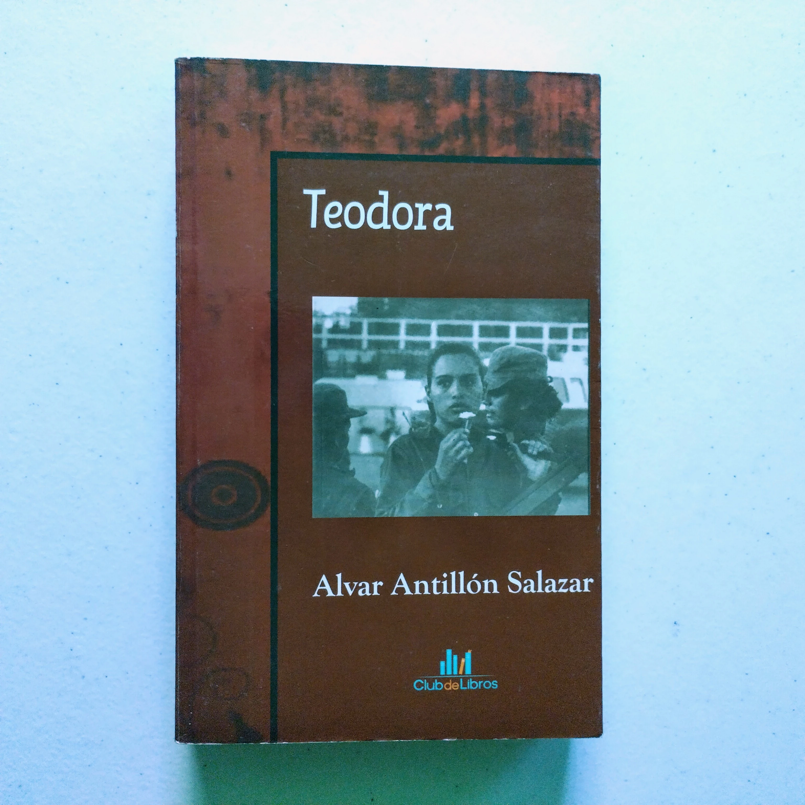 Teodora, Alvar Antillon Salazar, usado 