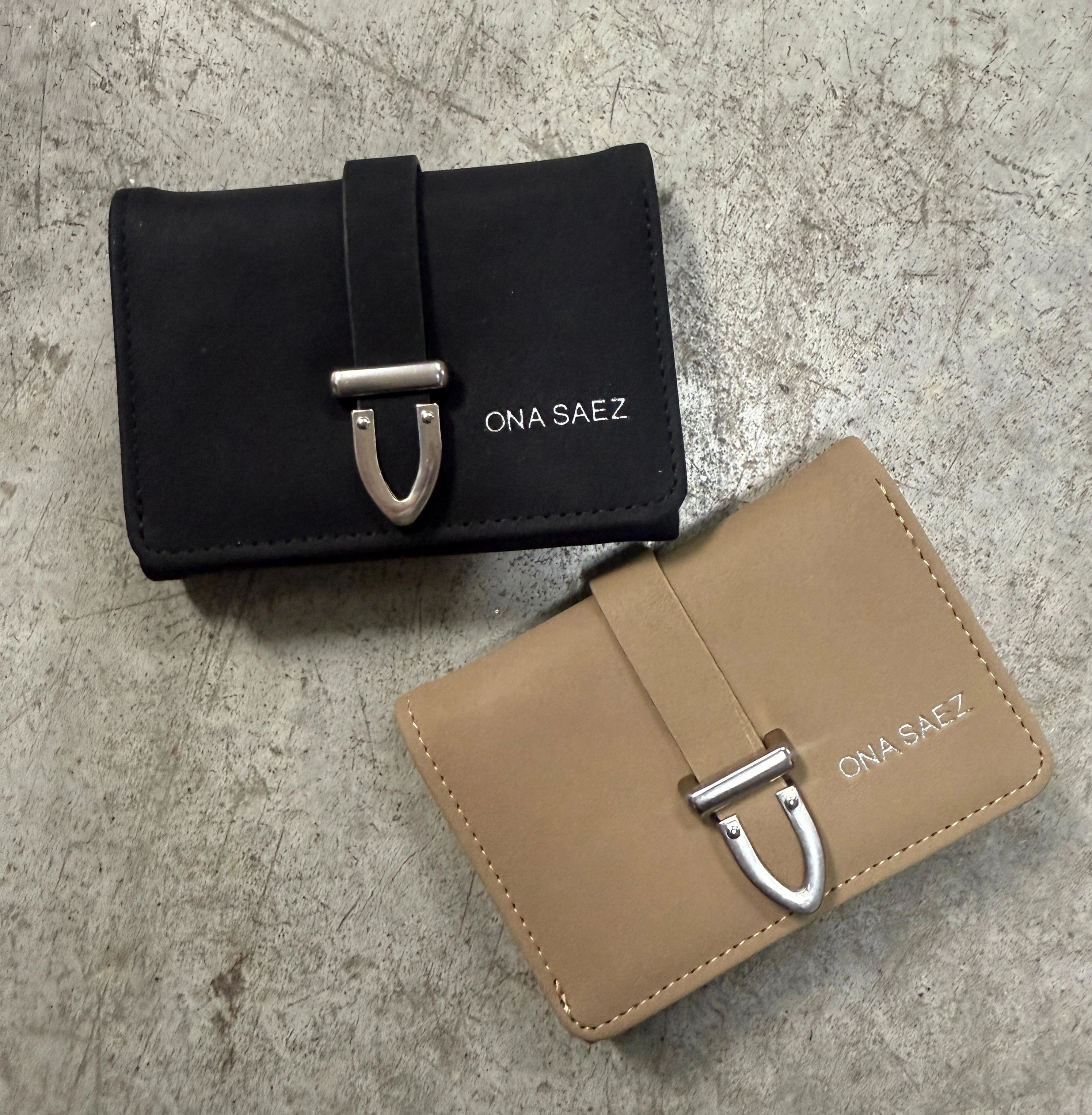 BILLETERA ONA SAEZ OS437