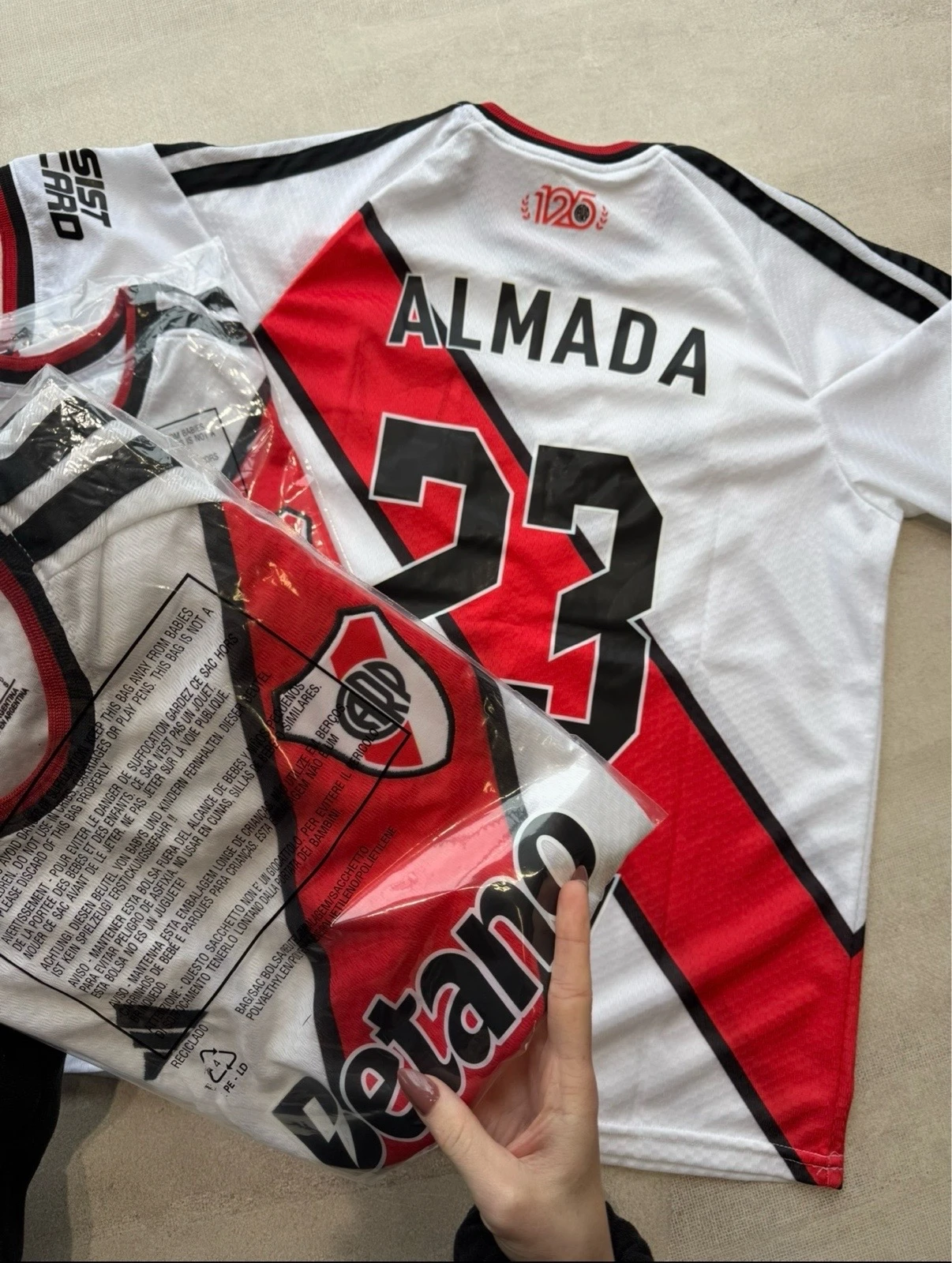 CAMISETAS RIVER TITULAR 2027