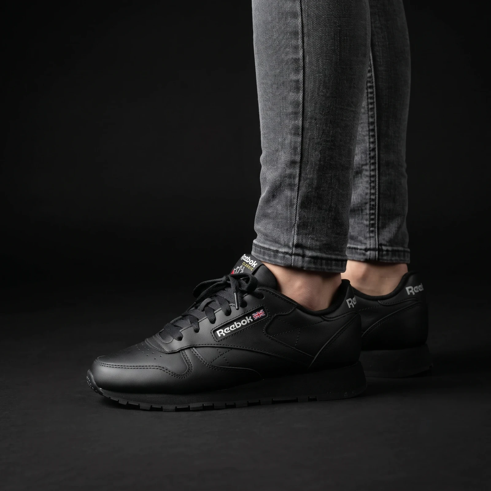 TENIS REEBOK CLASSIC LEATHER  2