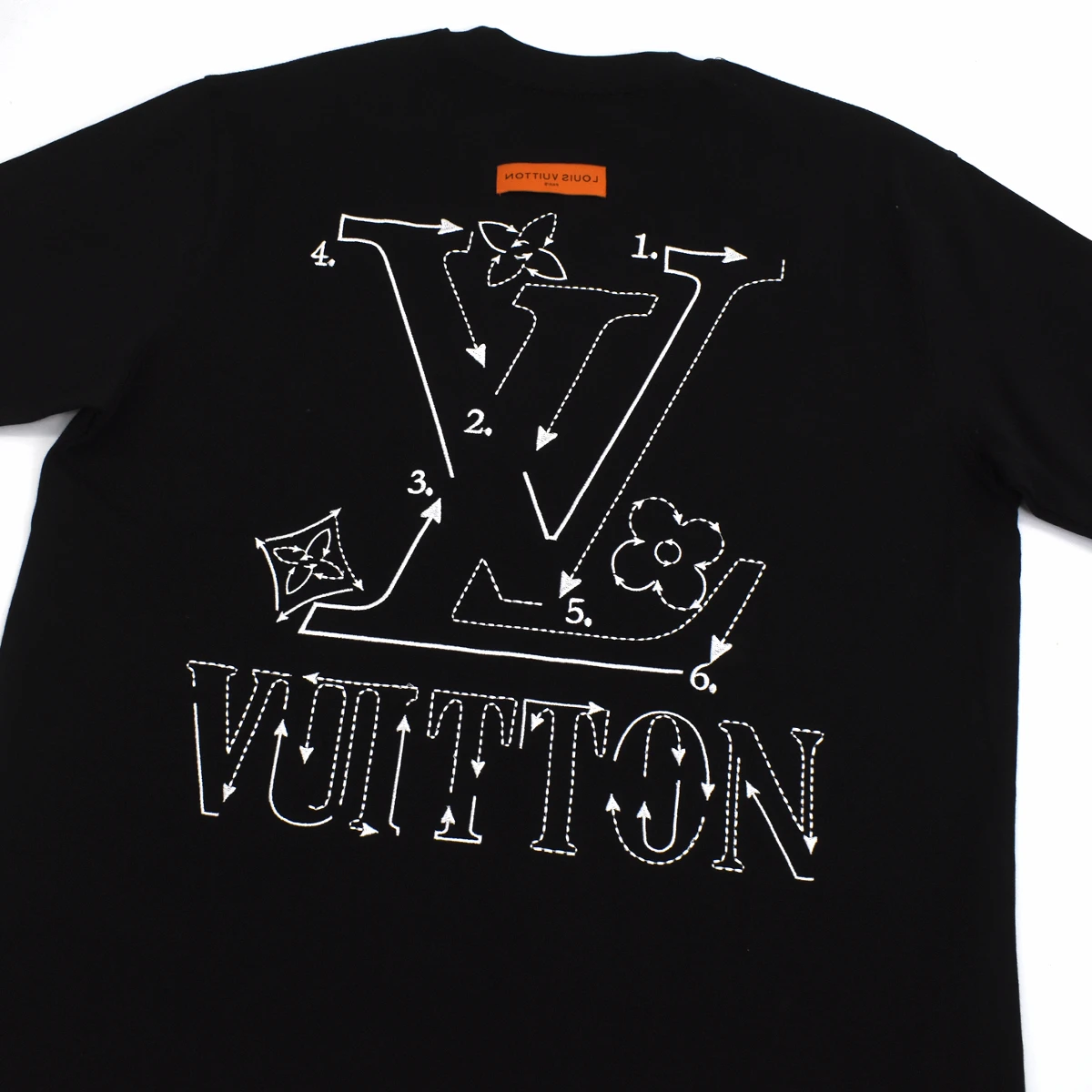 Playera LV 3