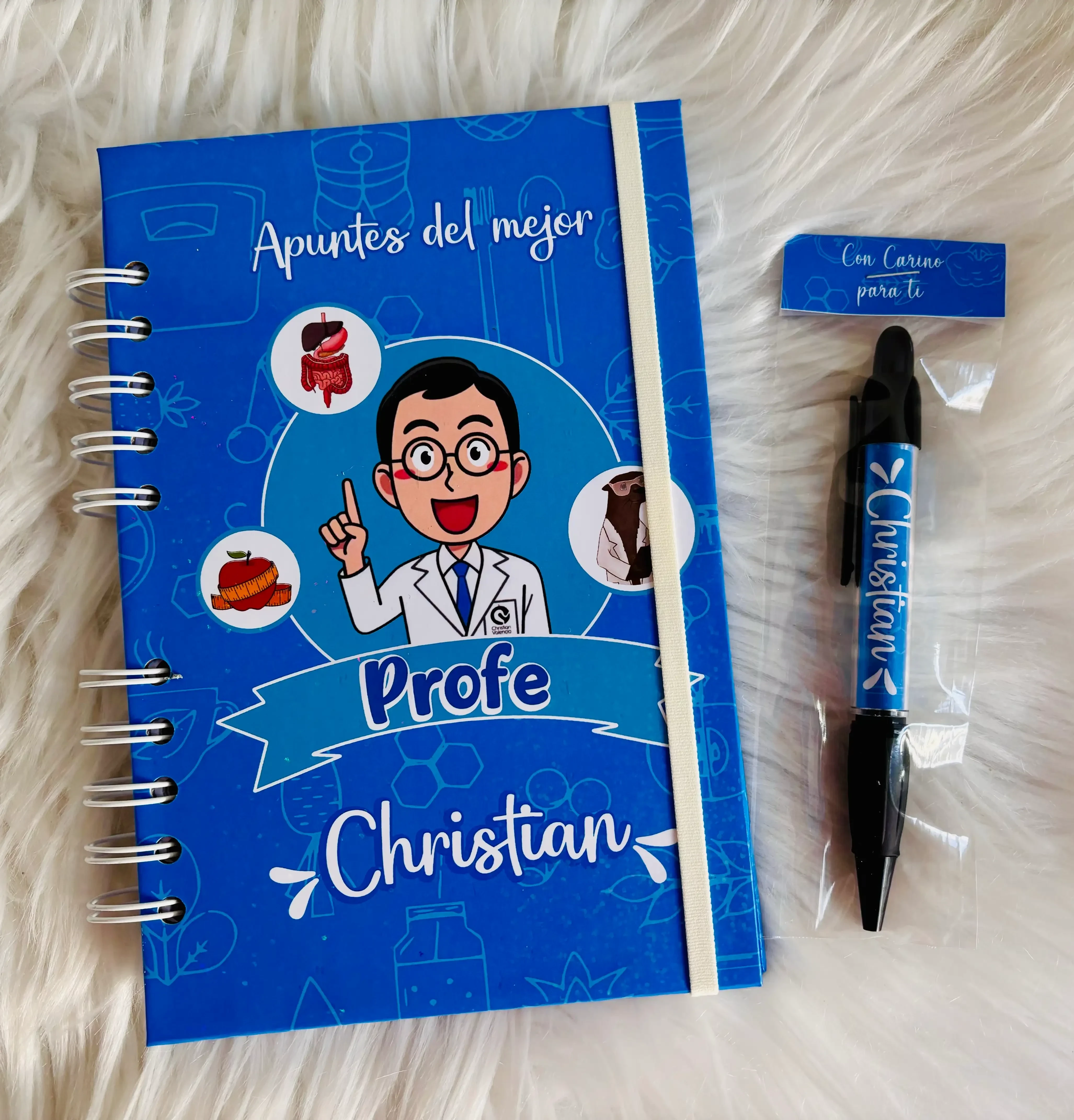 Agenda pequeña y lapicero