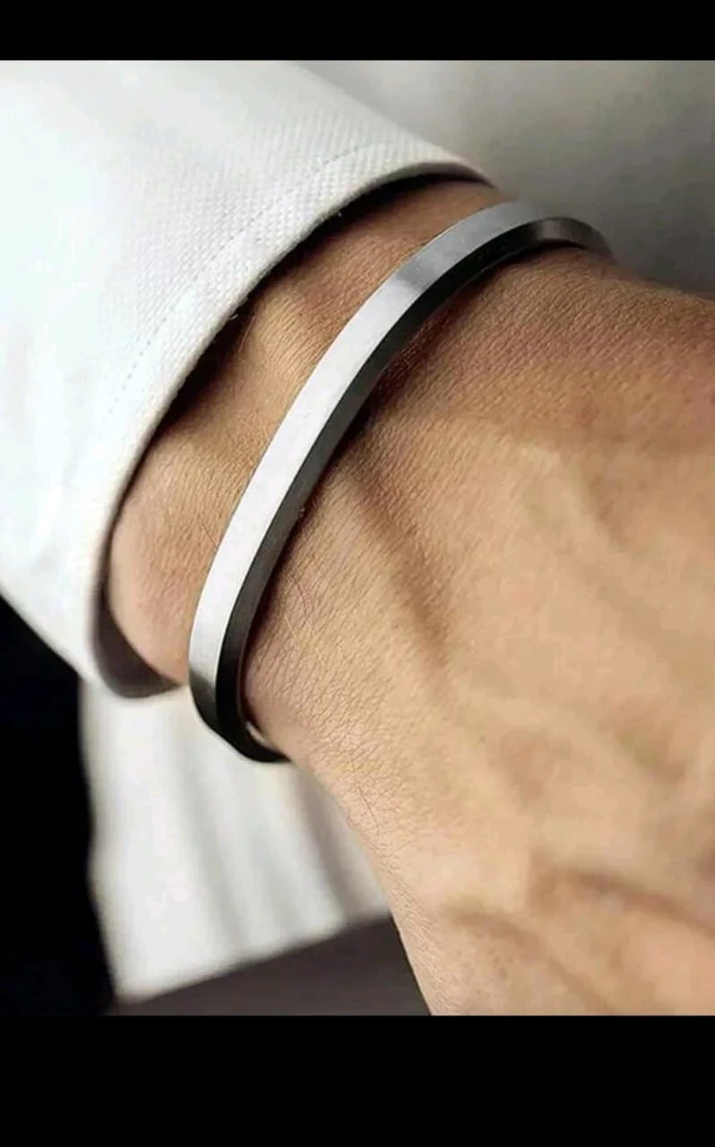 Brazalete tipo C