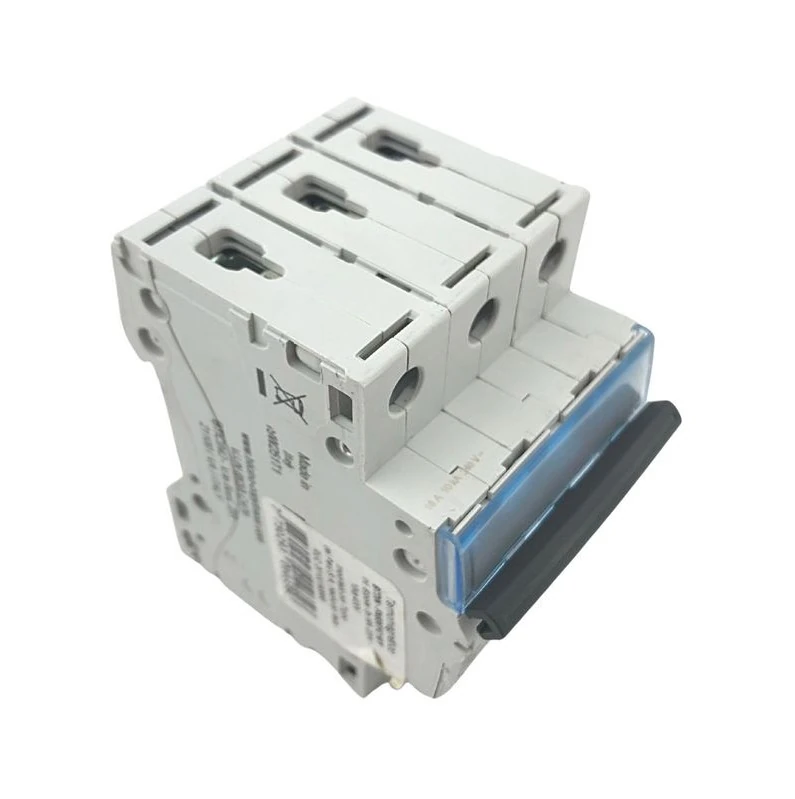 LLAVE TERMOMAGNÉTICO 3X16, 3X20, 3X25, 3X40