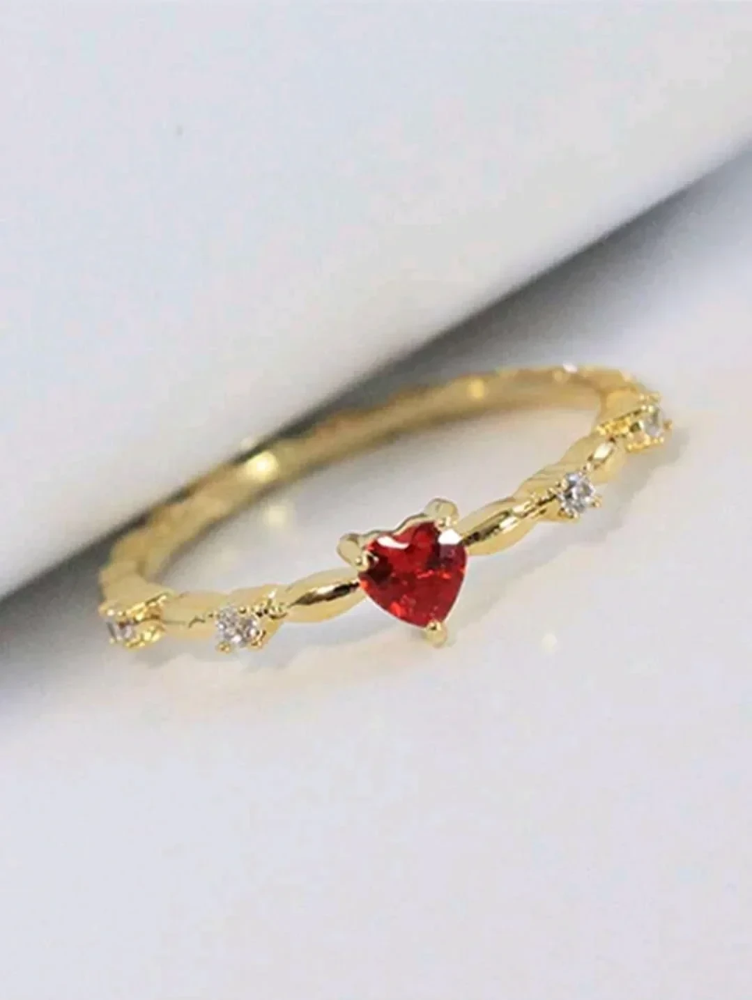 Anillo elegante de fantasía fina  2