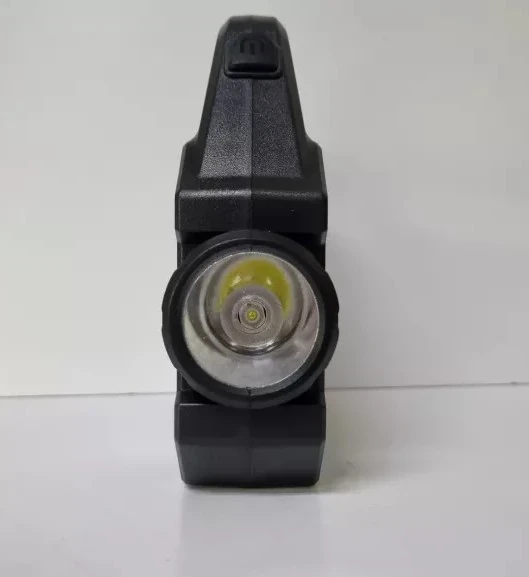 LÁMPARA SOLAR DE CAMPING PARA TURISTAS CON 16LEDS 1800 lúmenes 5