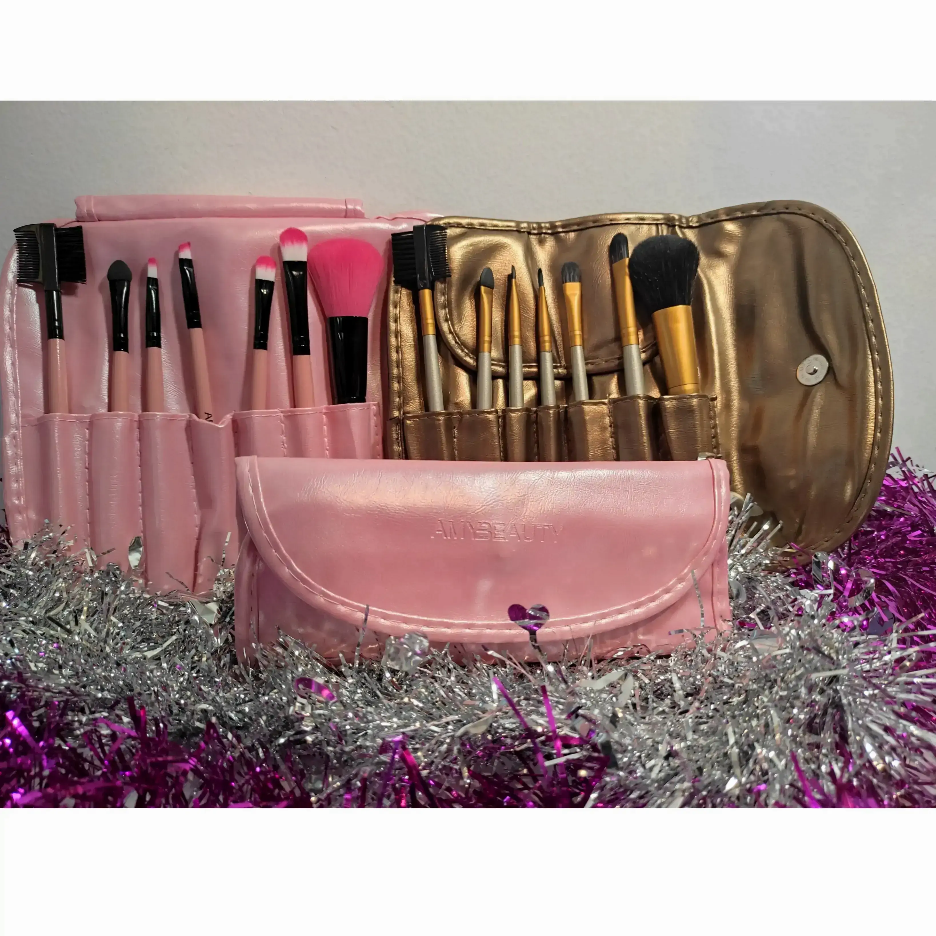Set de brochas Amy Beauty cartera