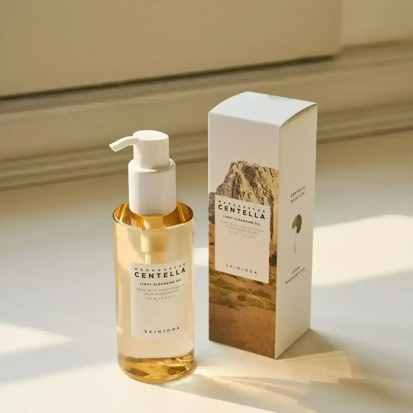 [Aceite limpiador facial] SKIN1004 Madagascar Centella Light Cleansing Oil 200ml