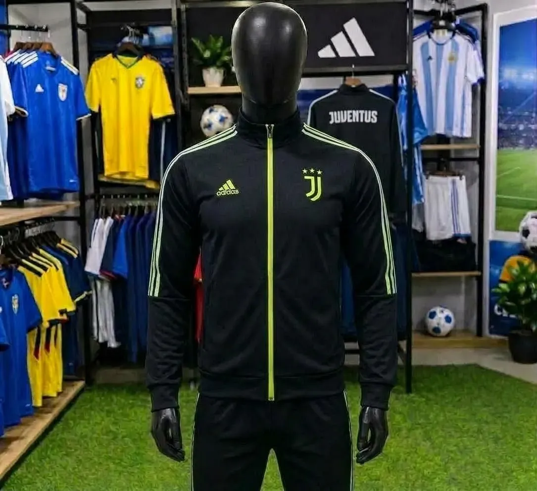 JUVENTUS ( M ) 3