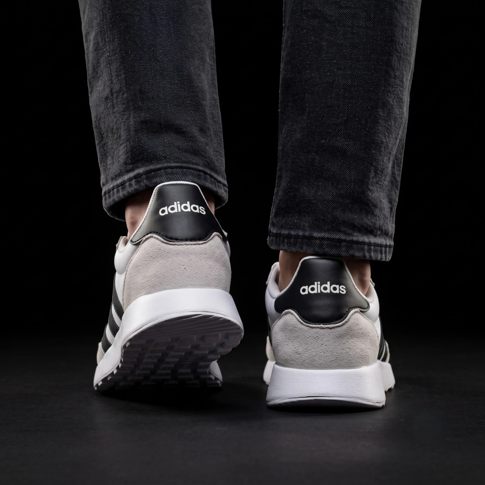 TENIS ADIDAS RUN 60s 2.0 3