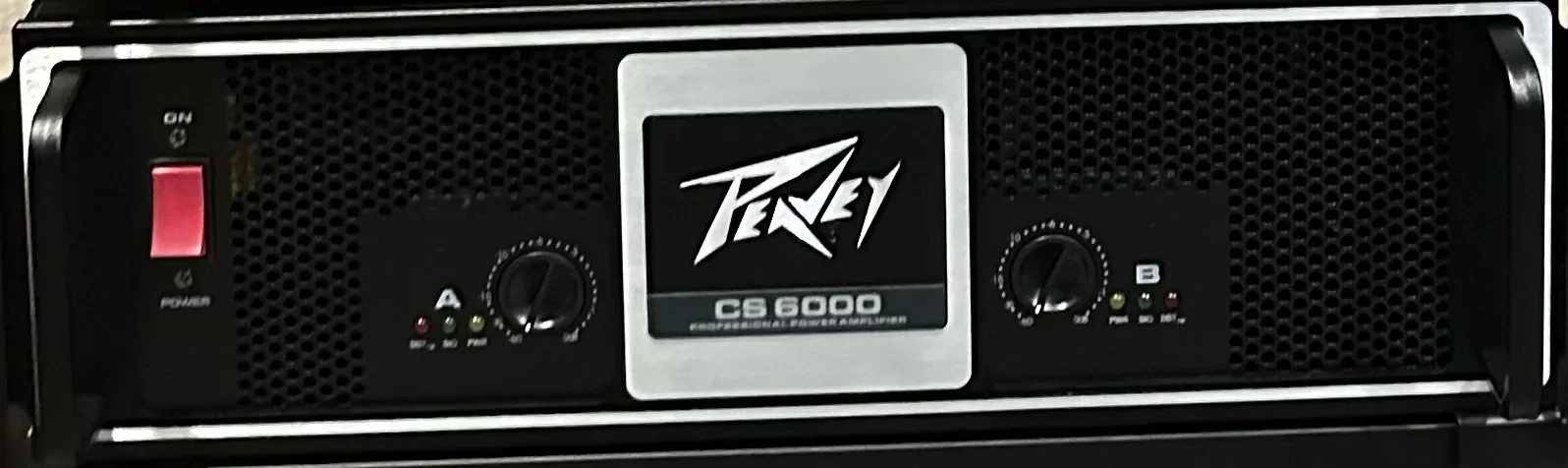  PODER PEAVEY CS-6000 POTENCIA CS-SERIE 6000W: PEDIDOS: 69442828 Descripción: - Técnica de detección de distorsión (DDT). - Interruptor selector de voltaje de línea. - 100 Hz, 24 dB/octava, cruce Linkwitz-Riley. - LED del panel frontal: DDT, señal, protección térmica y alimentación. - 3000W RMS por canal a 2 OHMIOS. - 1850W RMS por canal a 4 OHMIOS - 1050W RMS por canal a 8 OHM