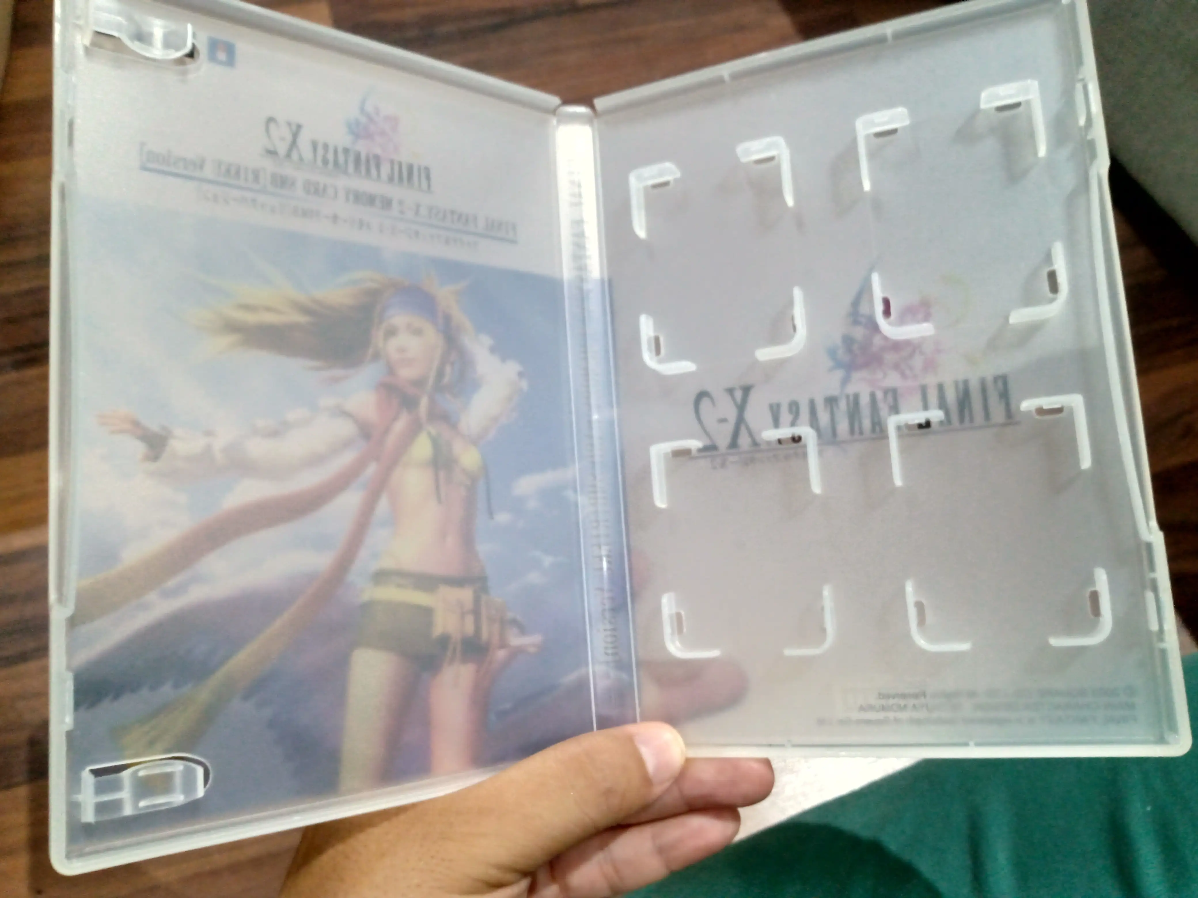 Final fantasy X-2  Porta memory card [Rikku version] 3