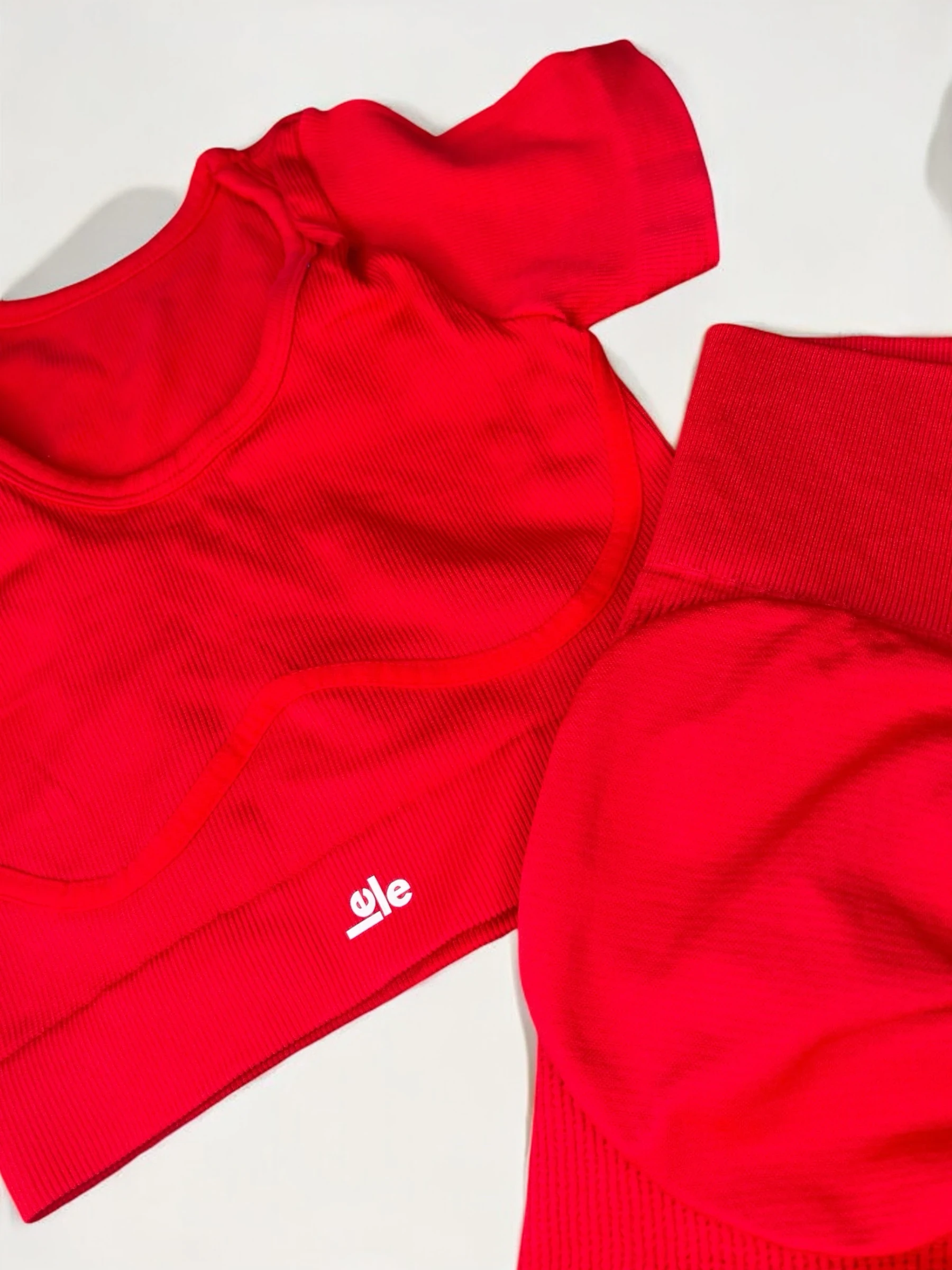 Set short + top 2