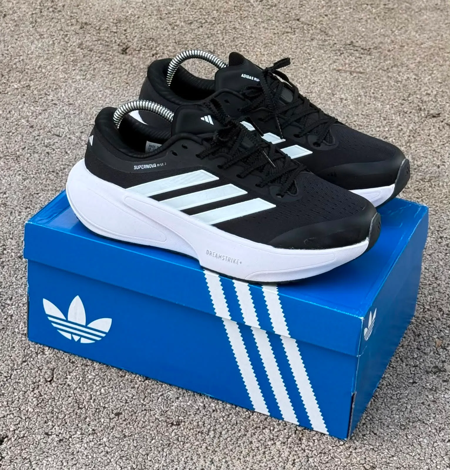 🙋‍♂️ADIDAS SUPER NOVA  2