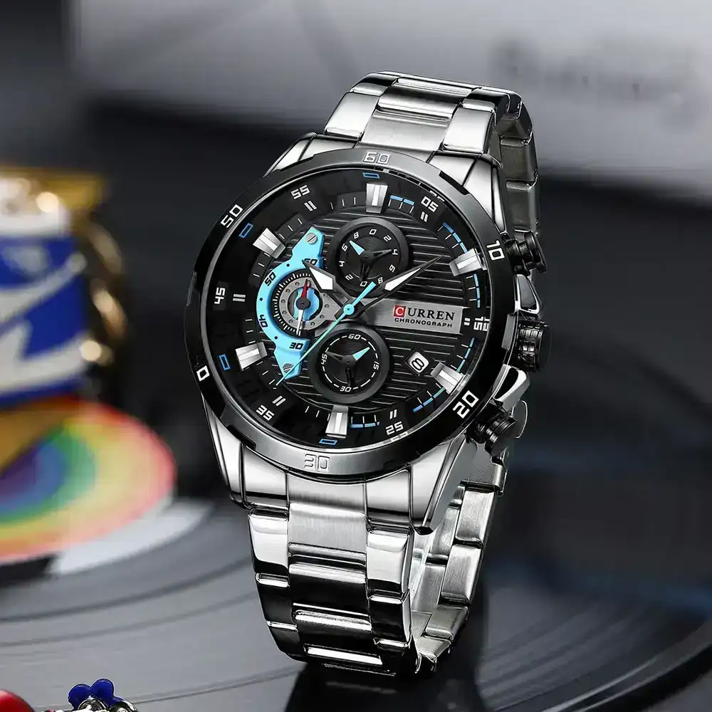 Reloj Curren Original Acero Cronografo 8402 Plateado Fondo Negro Detalles Azul Cielo 3