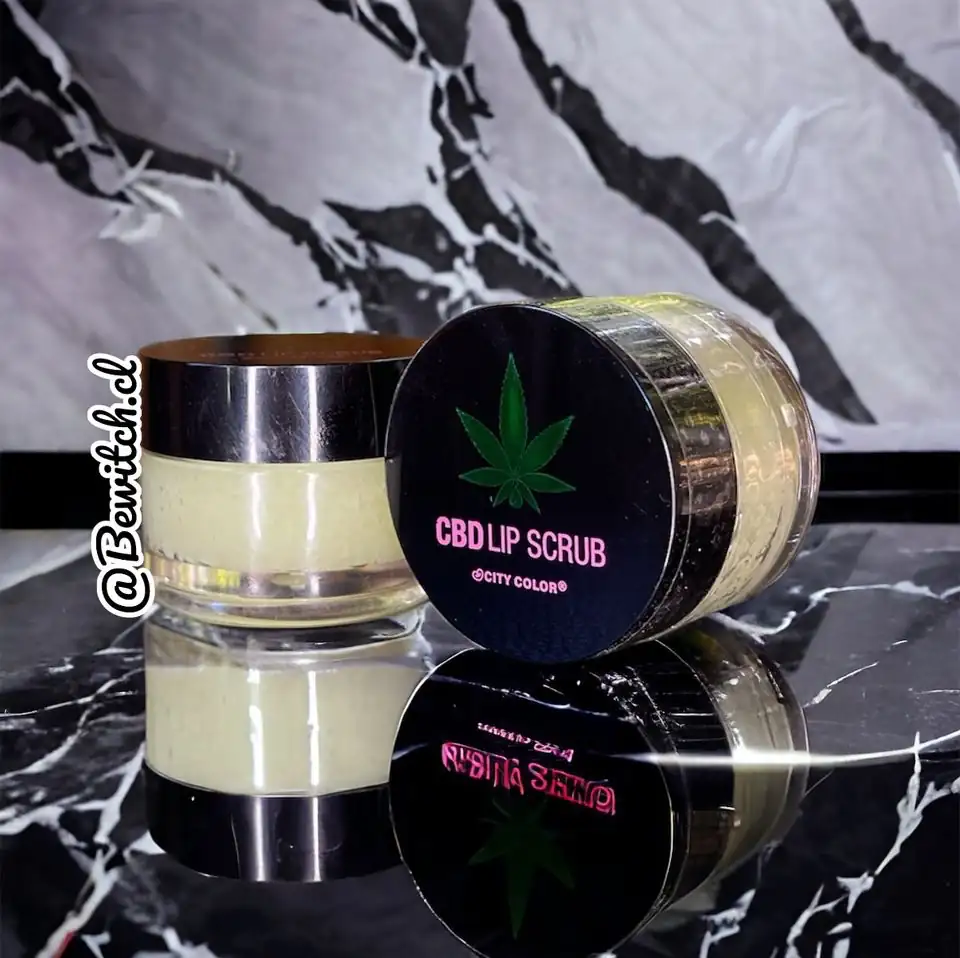Exfoliante labial CBD Lip Scrub - City Color