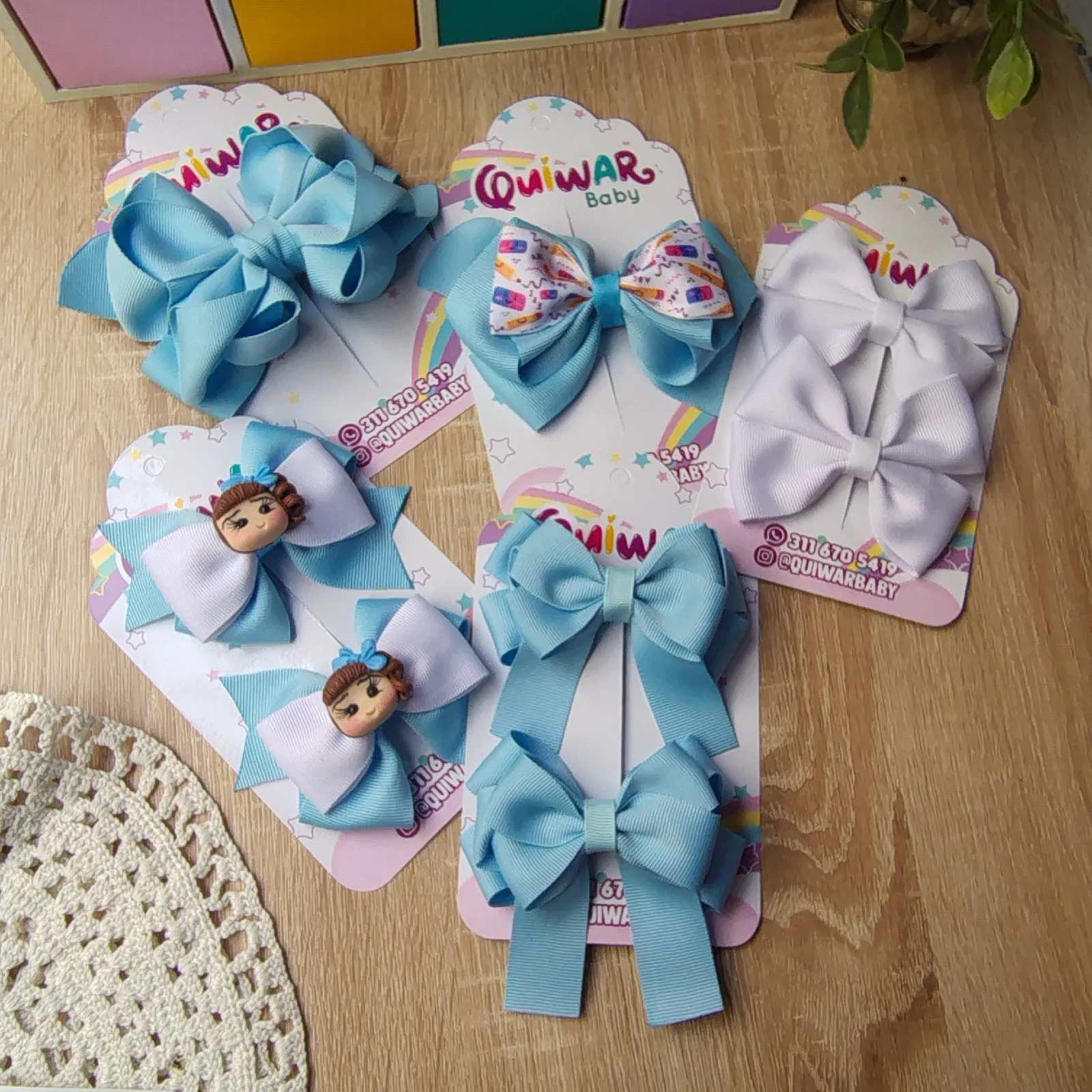 Set Escolar Azul Cielo con Blanco