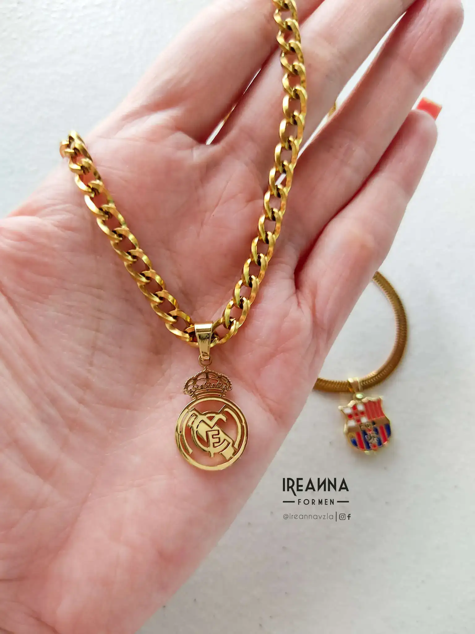 Cadenas Real Madrid y Barcelona  4