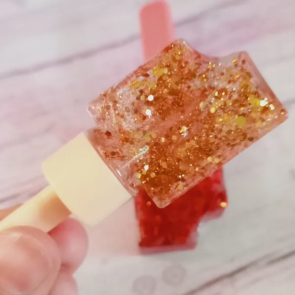 Labiales y brillitos 🤩