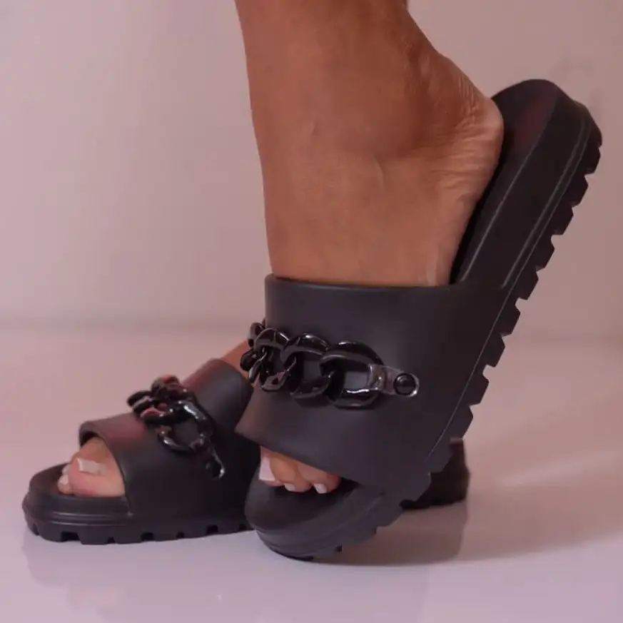Chinelo Nuvem